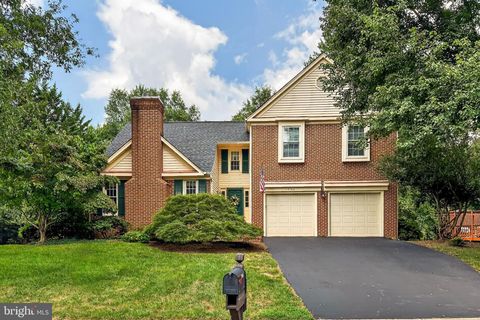 15162 STRATTON MAJOR COURT CENTREVILLE VA 20120