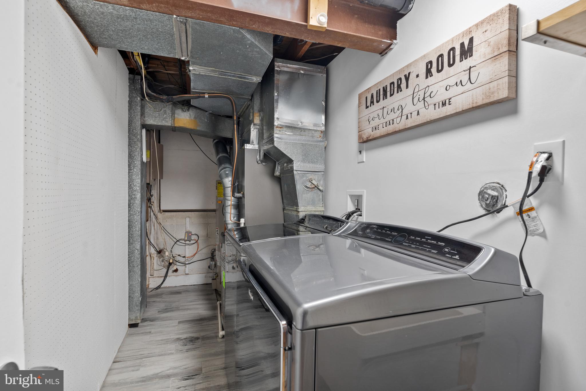 ROCKSHIRE - Residential