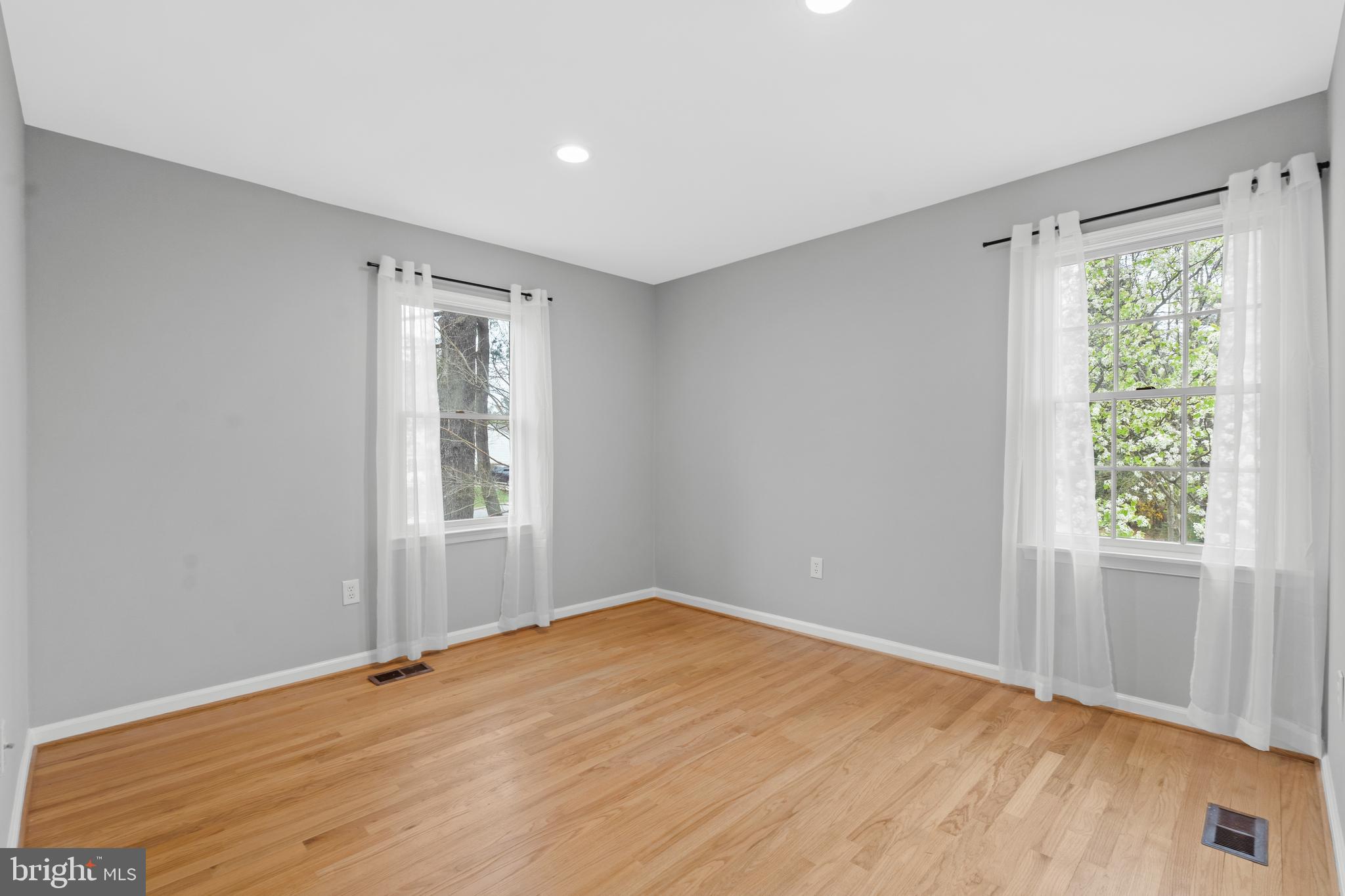 ROCKSHIRE - Residential