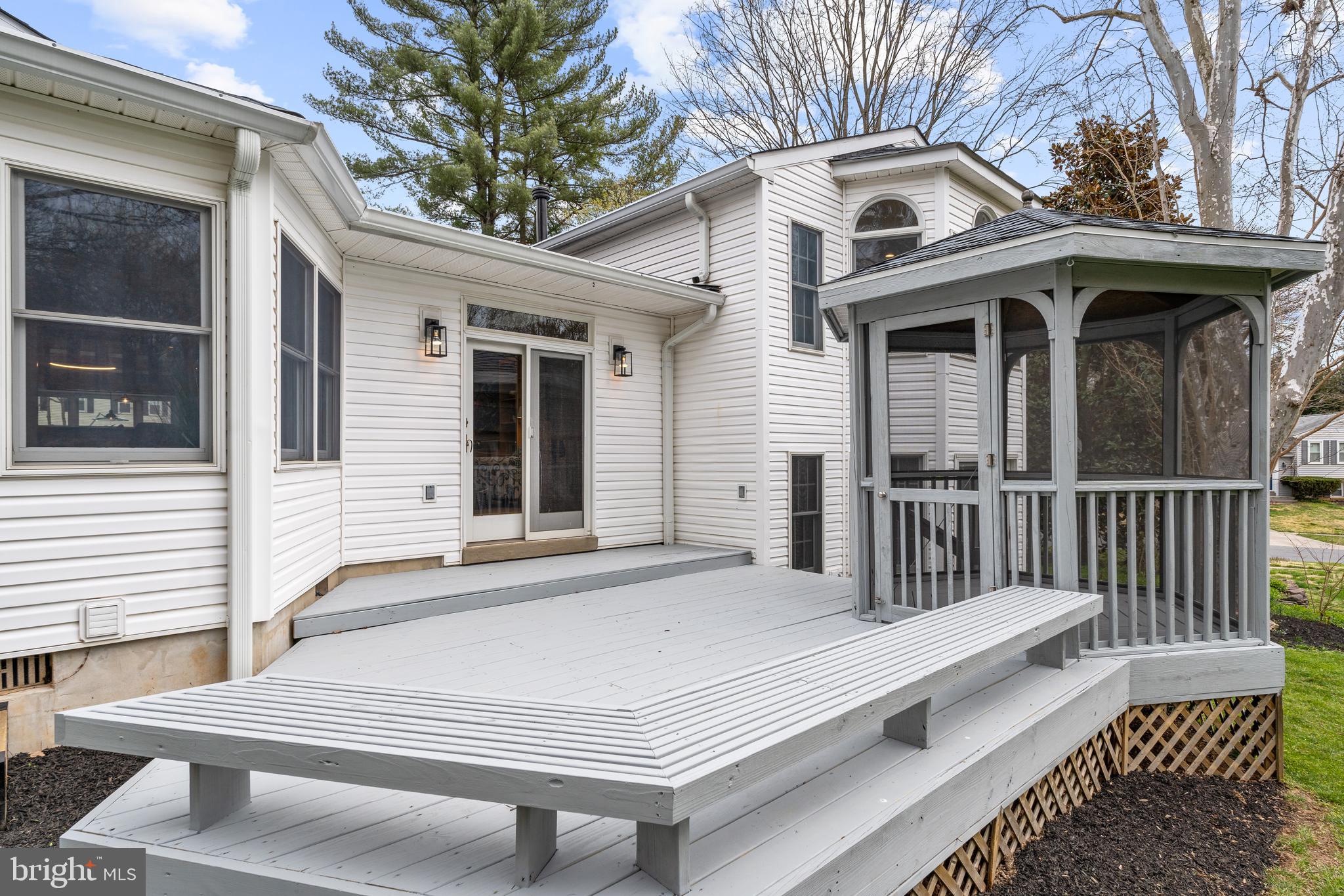 ROCKSHIRE - Residential