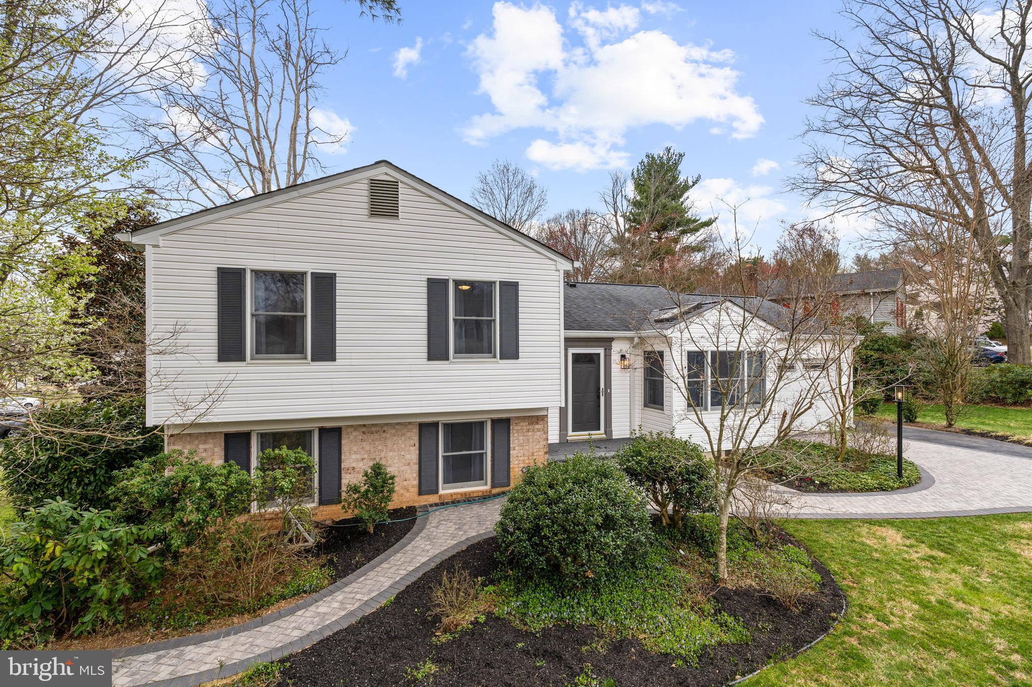 ROCKSHIRE - Residential