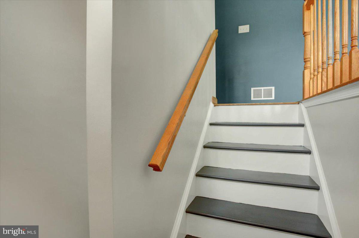 WILLOWDALE - Residential