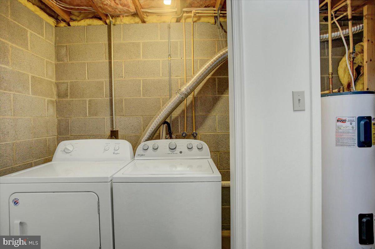 WILLOWDALE - Residential