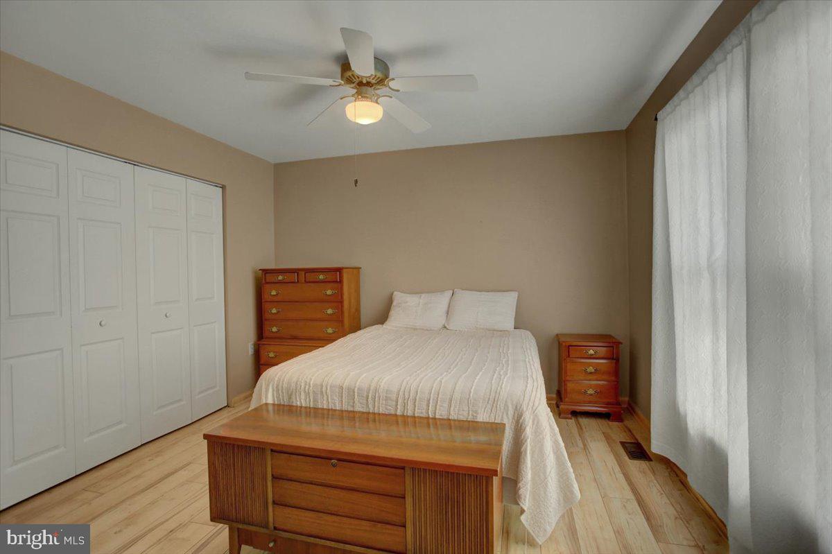 WILLOWDALE - Residential