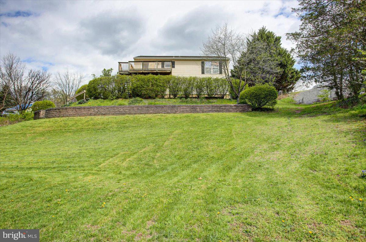 WILLOWDALE - Residential