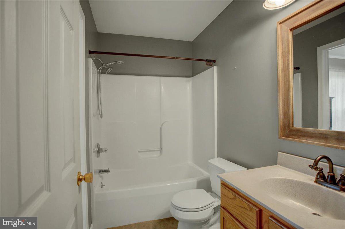 WILLOWDALE - Residential