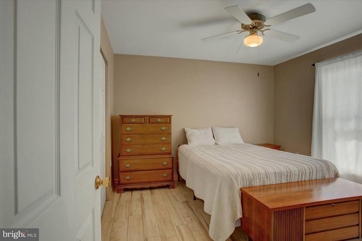 WILLOWDALE - Residential