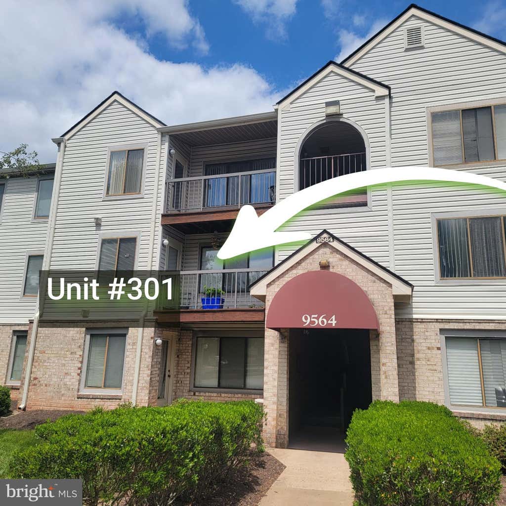 Photo of 9564 Cannoneer Court #301, MANASSAS, VA 20110 (MLS # VAMN2011290)