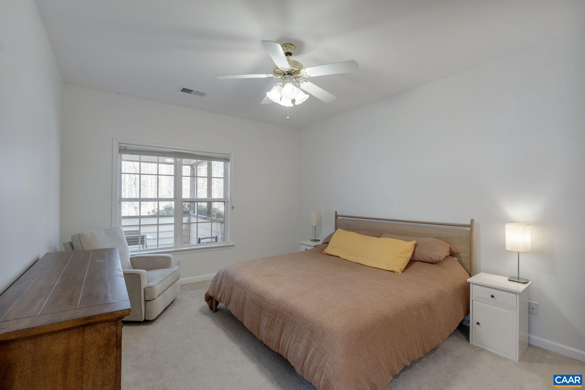 FOREST LAKES SOUTH - Residential