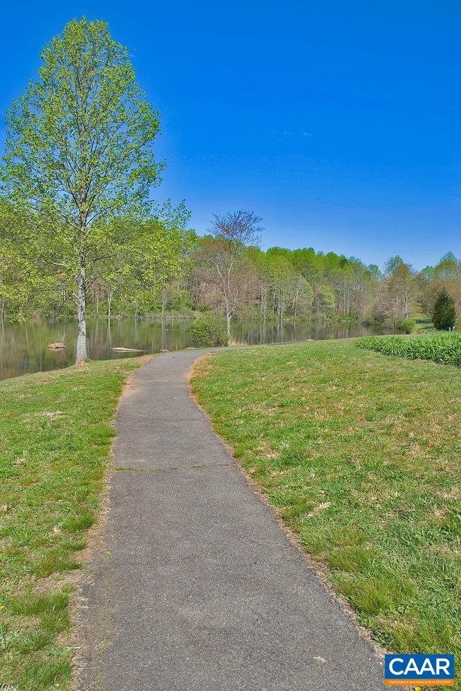 FOREST LAKES SOUTH - Residential