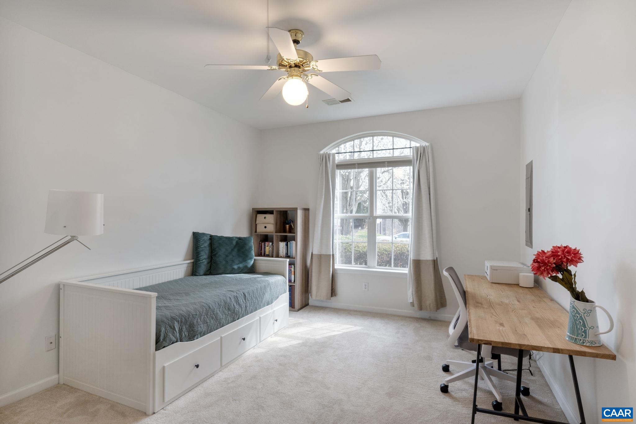 FOREST LAKES SOUTH - Residential