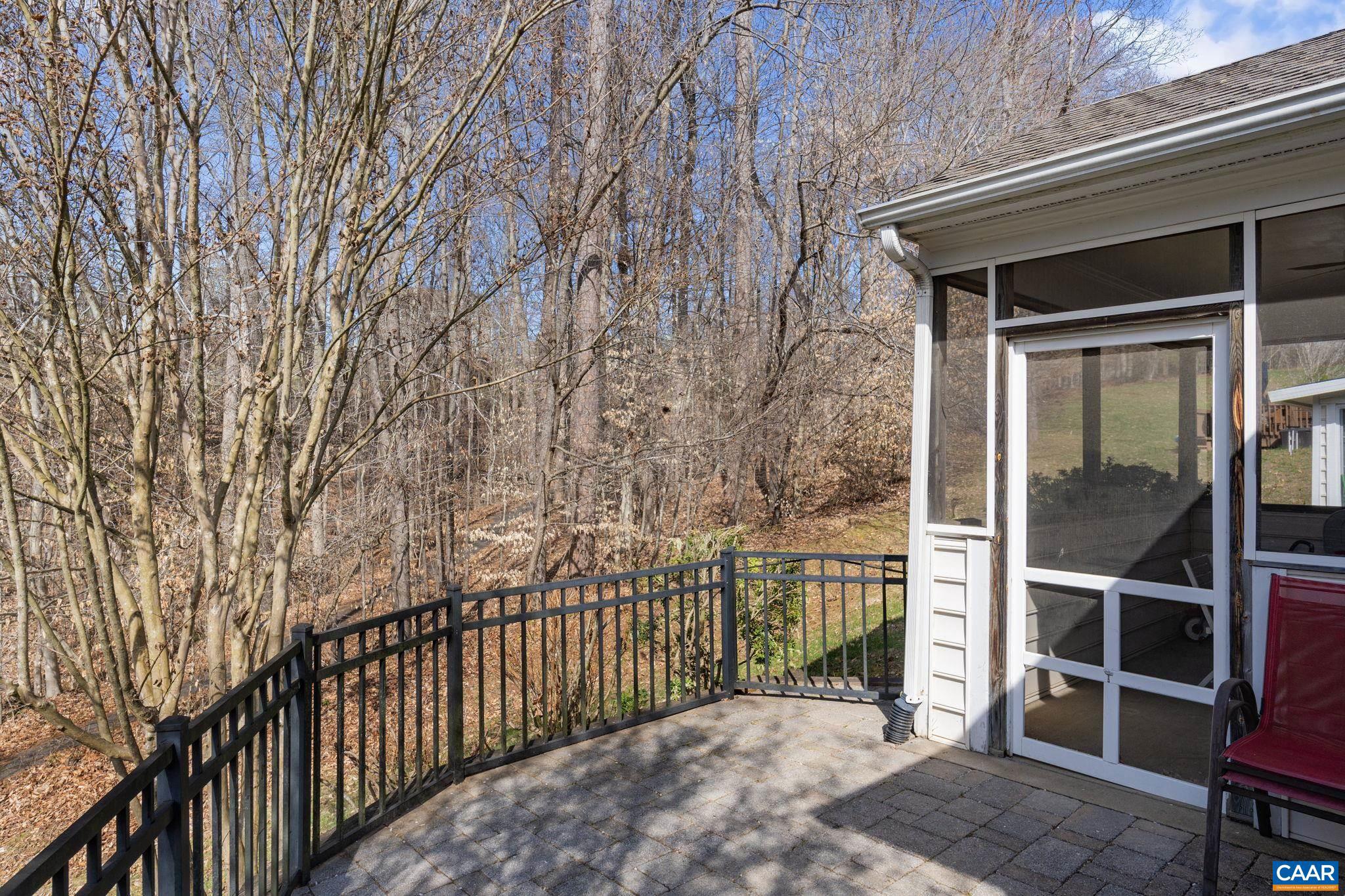 FOREST LAKES SOUTH - Residential
