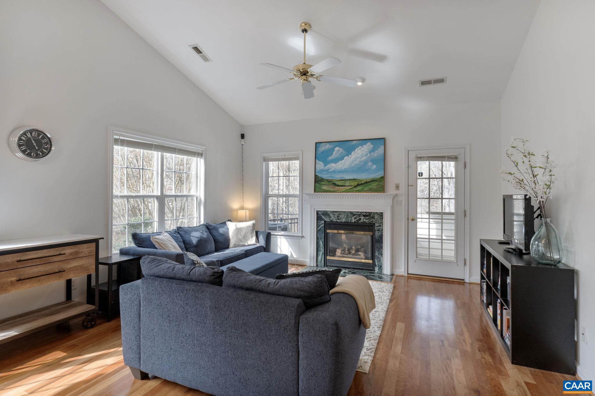 FOREST LAKES SOUTH - Residential