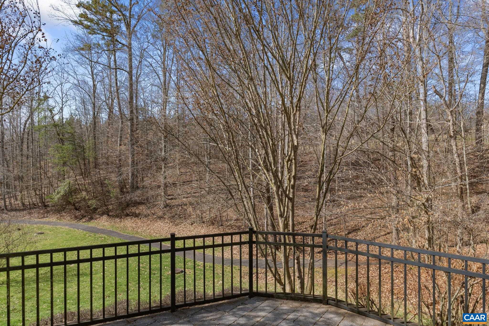 FOREST LAKES SOUTH - Residential