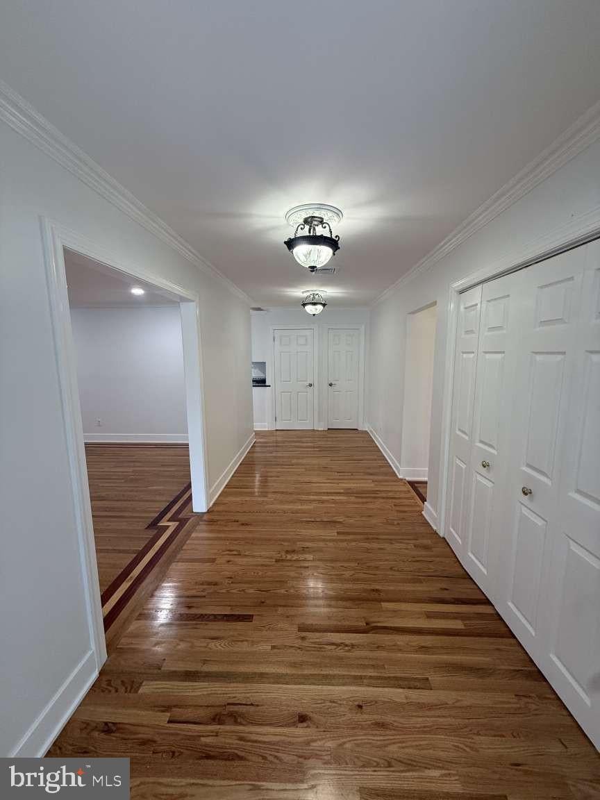 7949 ROLLING GREEN ROAD