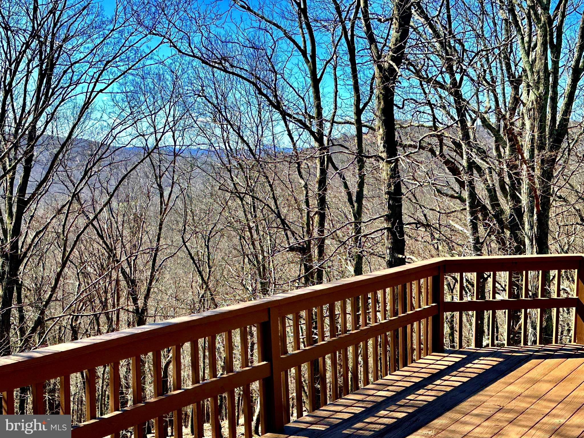 THE PRESERVE AT NEW CREEK LAKE - Residential