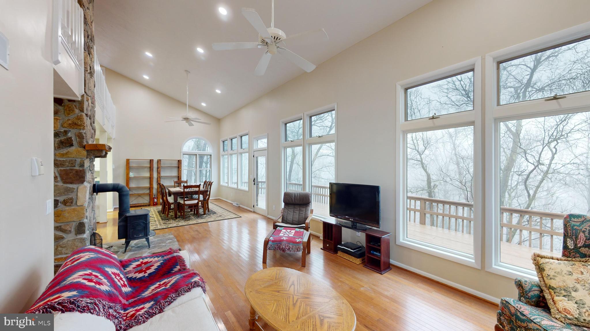 THE PRESERVE AT NEW CREEK LAKE - Residential