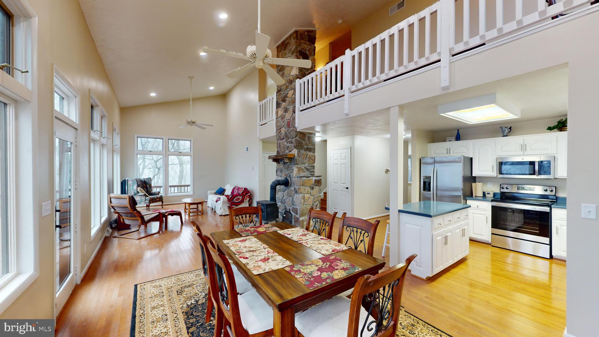 THE PRESERVE AT NEW CREEK LAKE - Residential