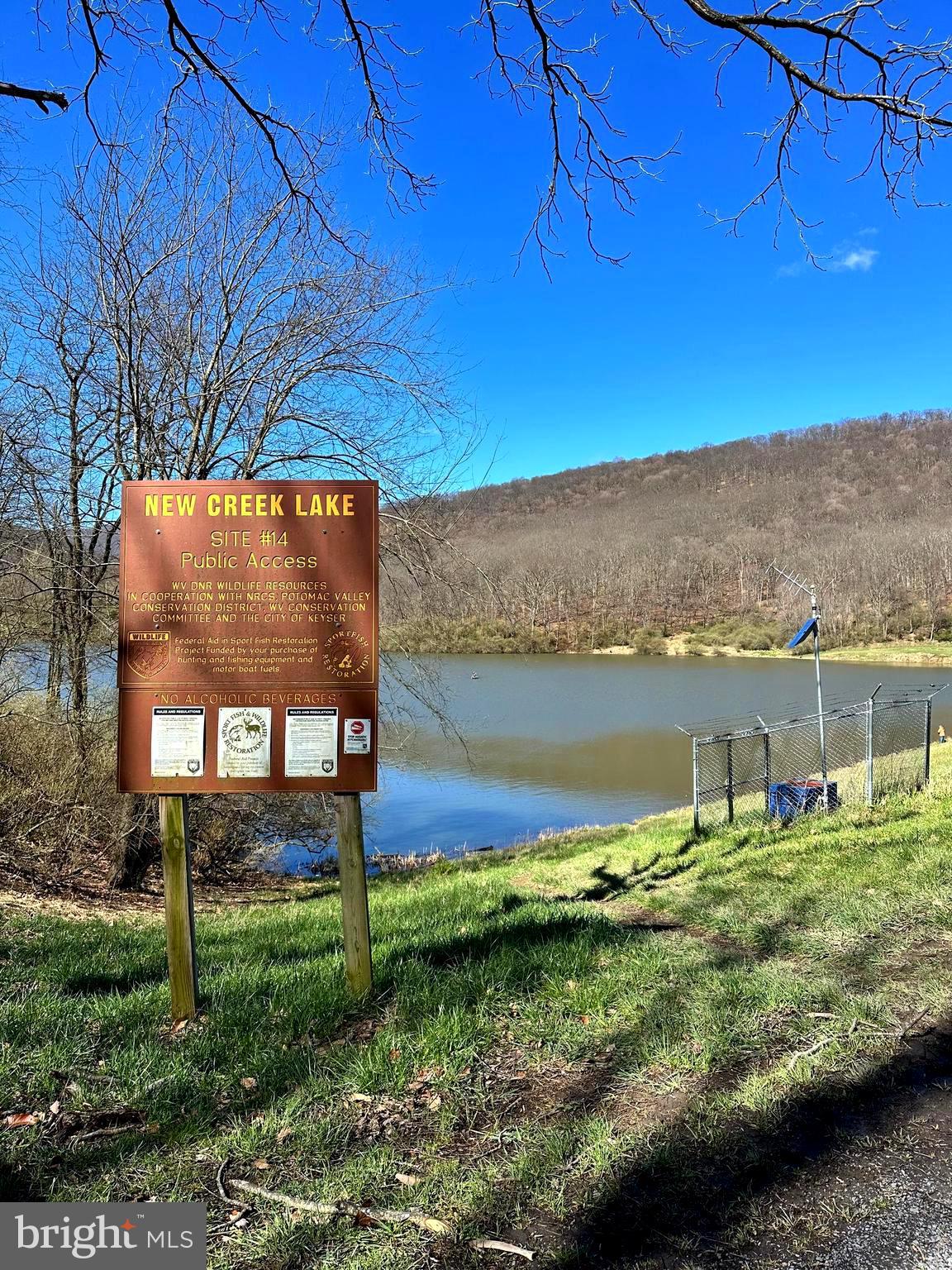 THE PRESERVE AT NEW CREEK LAKE - Residential