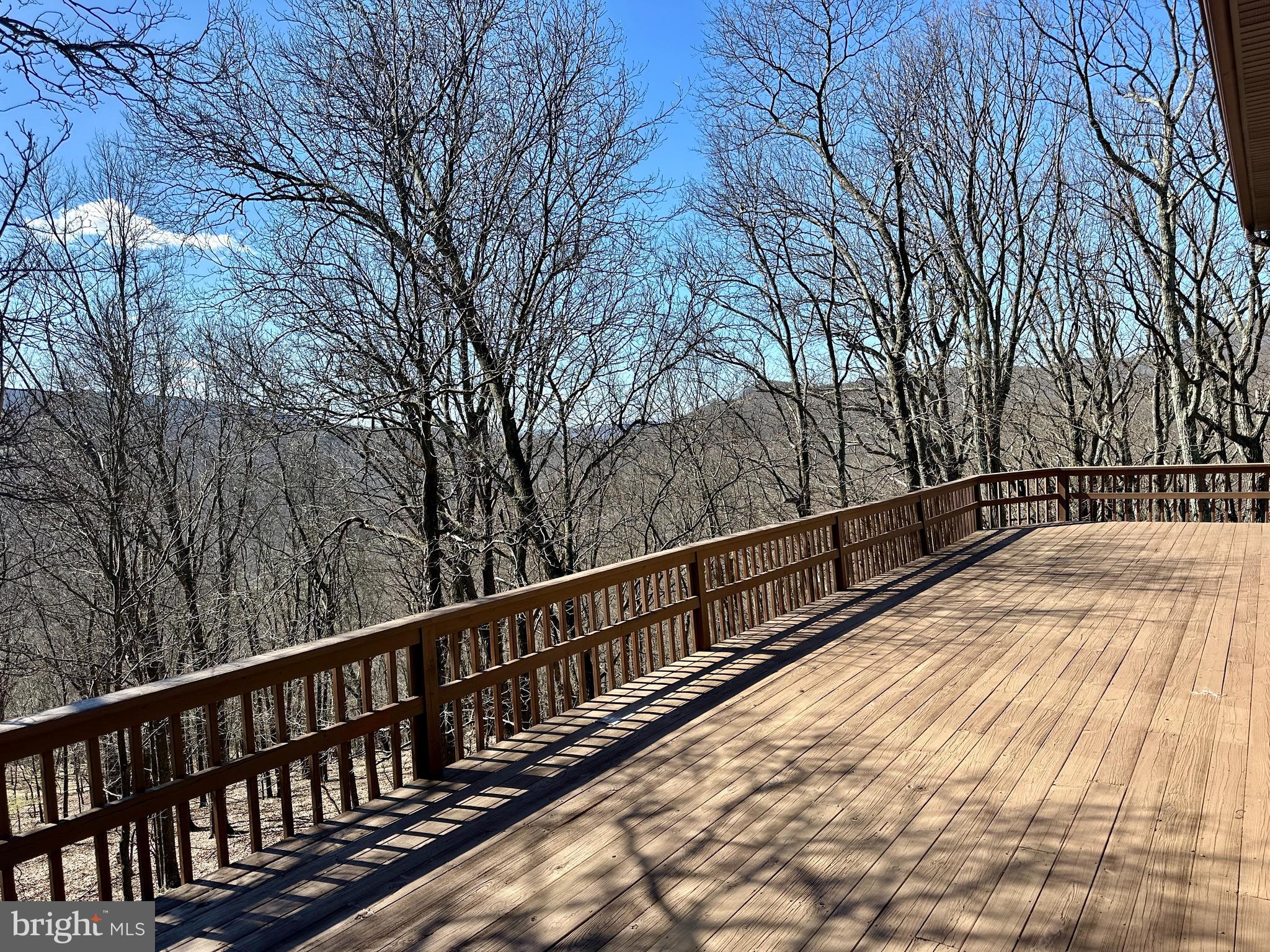 THE PRESERVE AT NEW CREEK LAKE - Residential