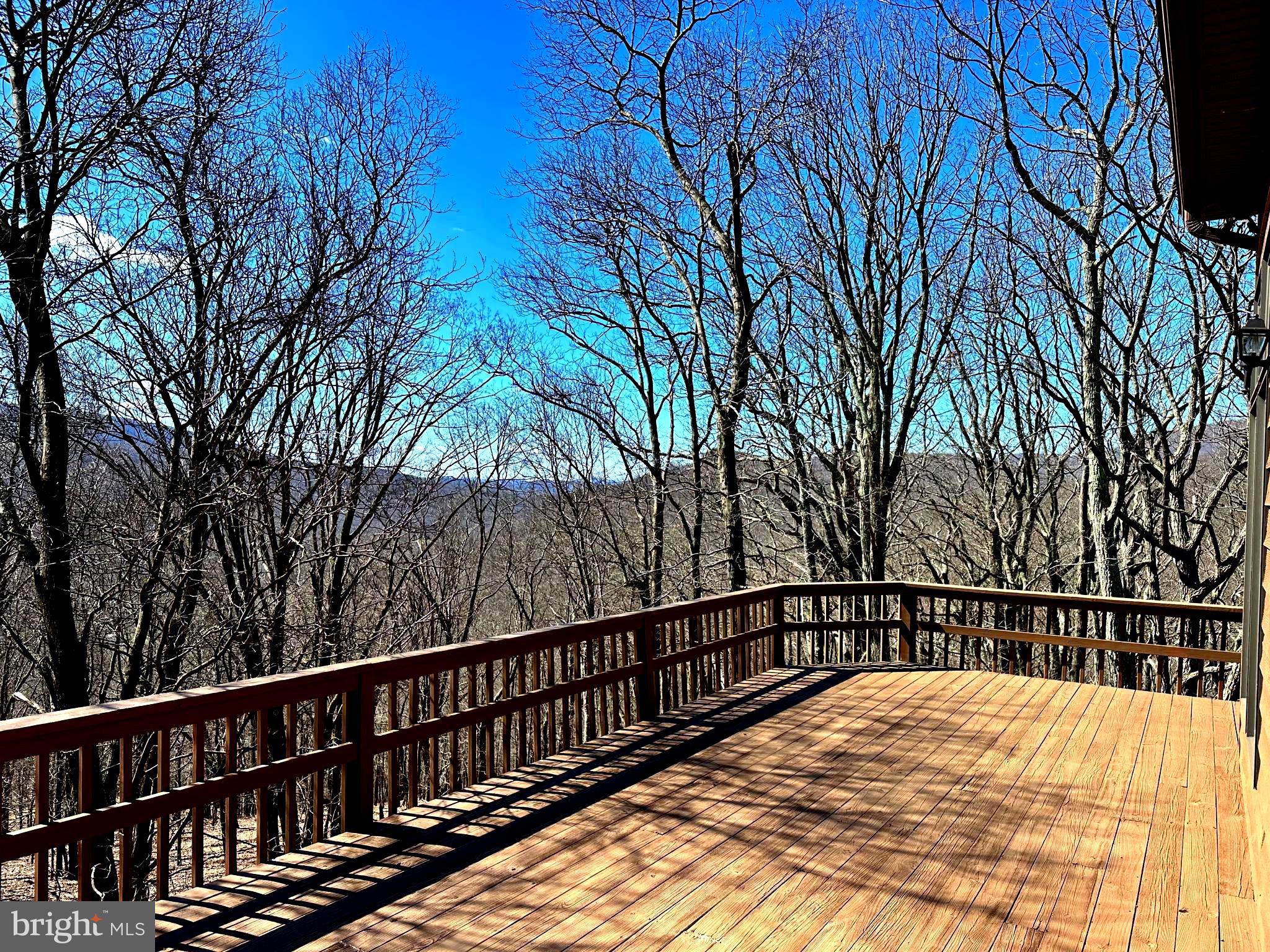 THE PRESERVE AT NEW CREEK LAKE - Residential