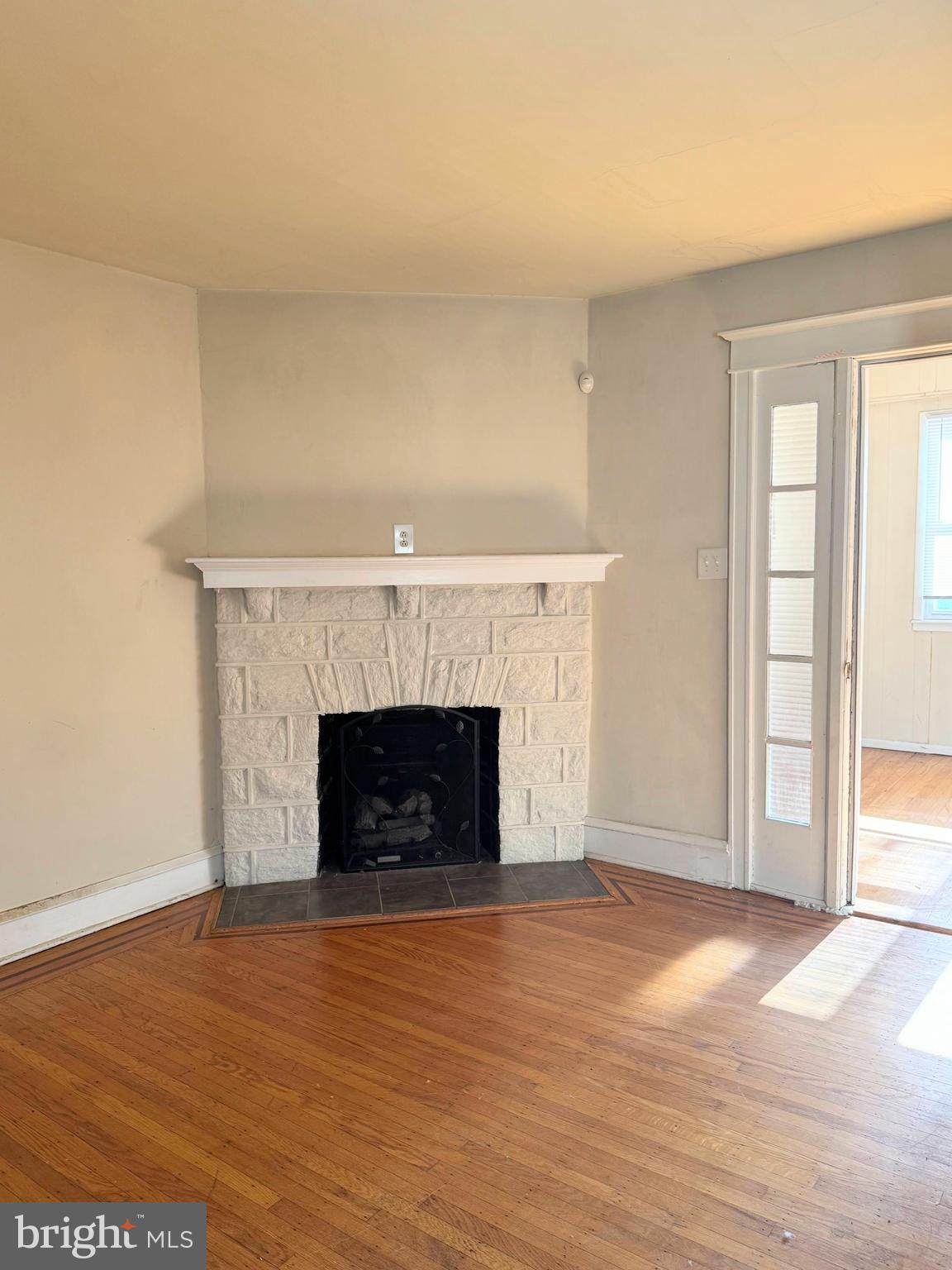 COBBS CREEK - Residential