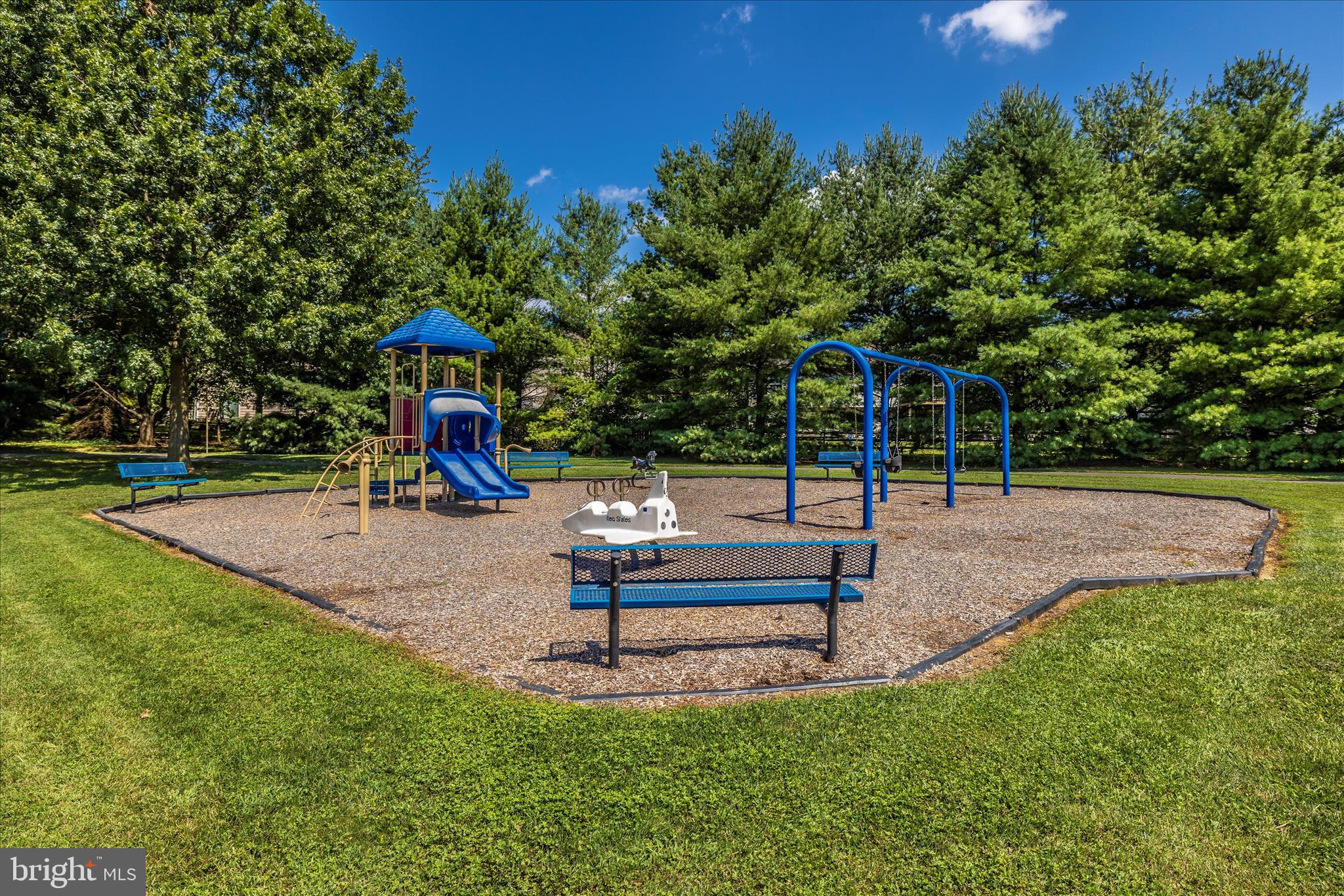 FREDERICKTOWNE VILLAGE - Residential