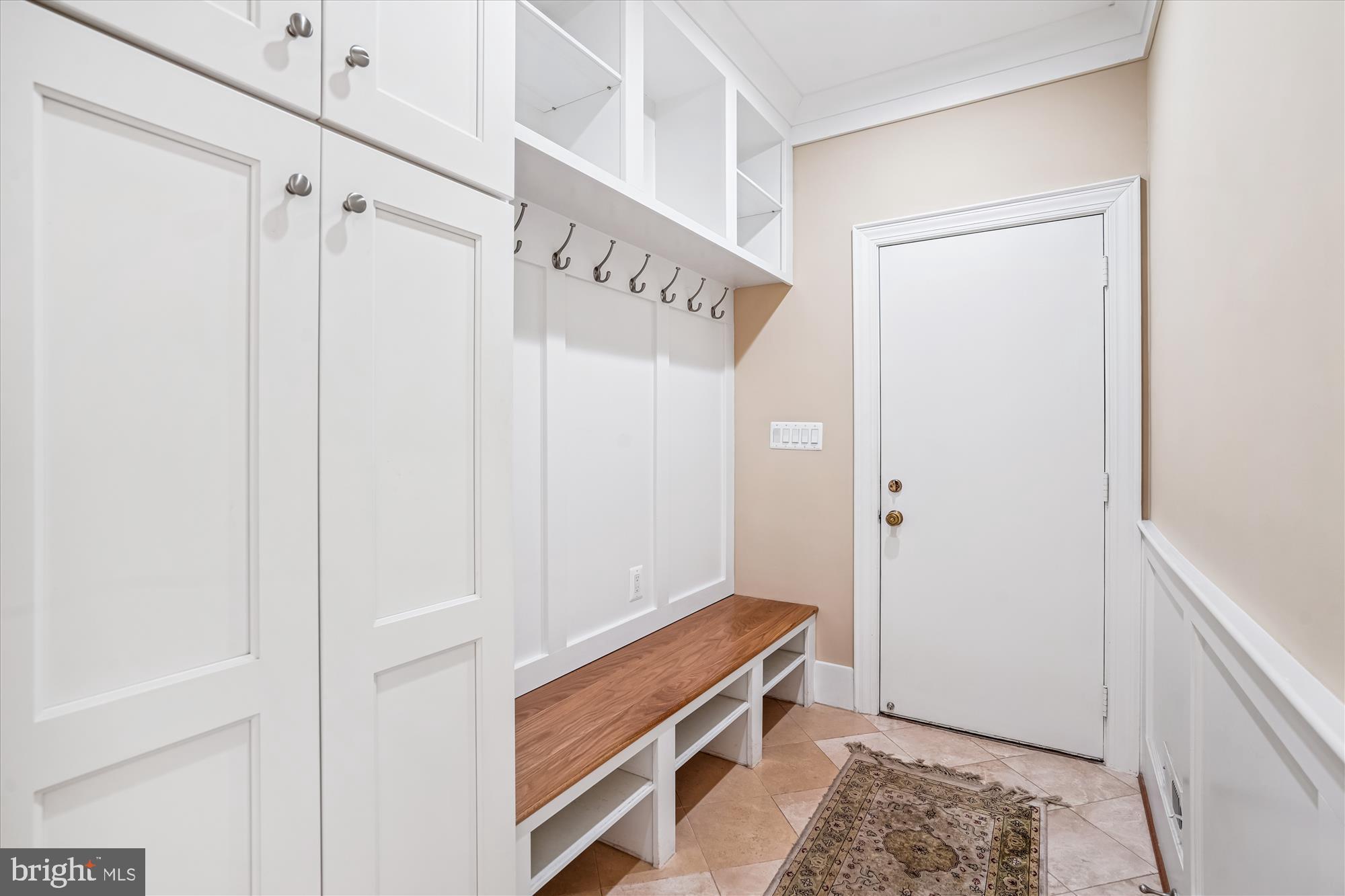 BEVERLY FARMS - Residential