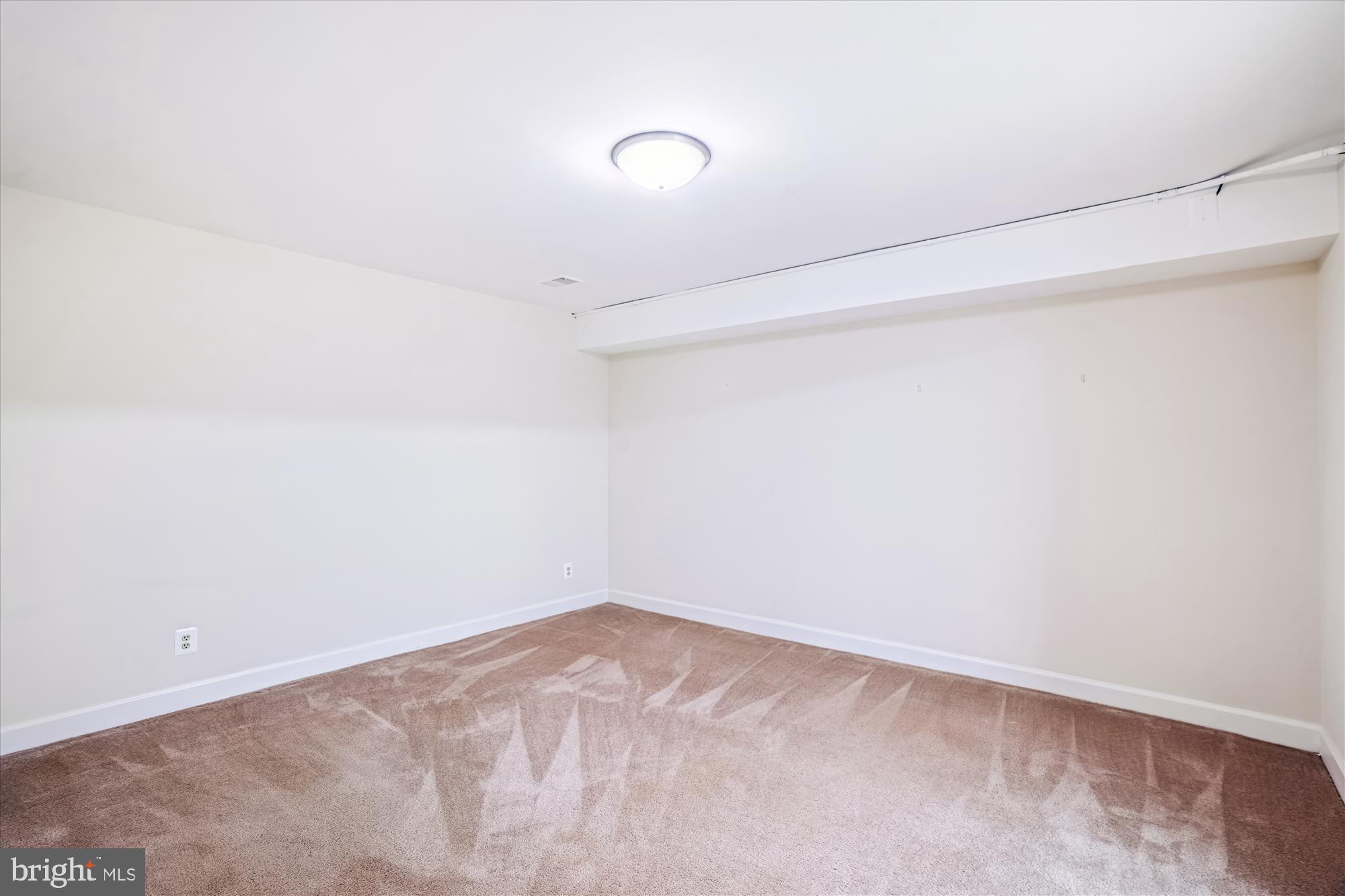 BEVERLY FARMS - Residential