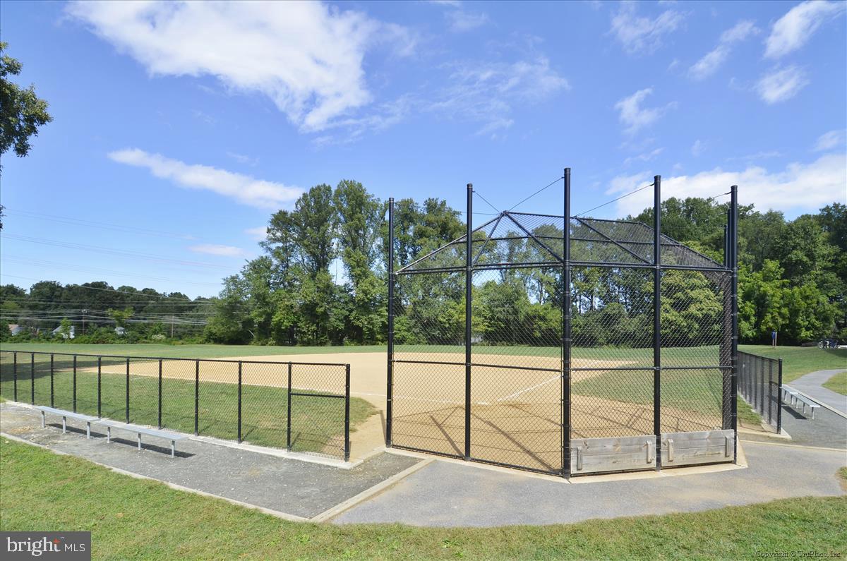 BEVERLY FARMS - Residential