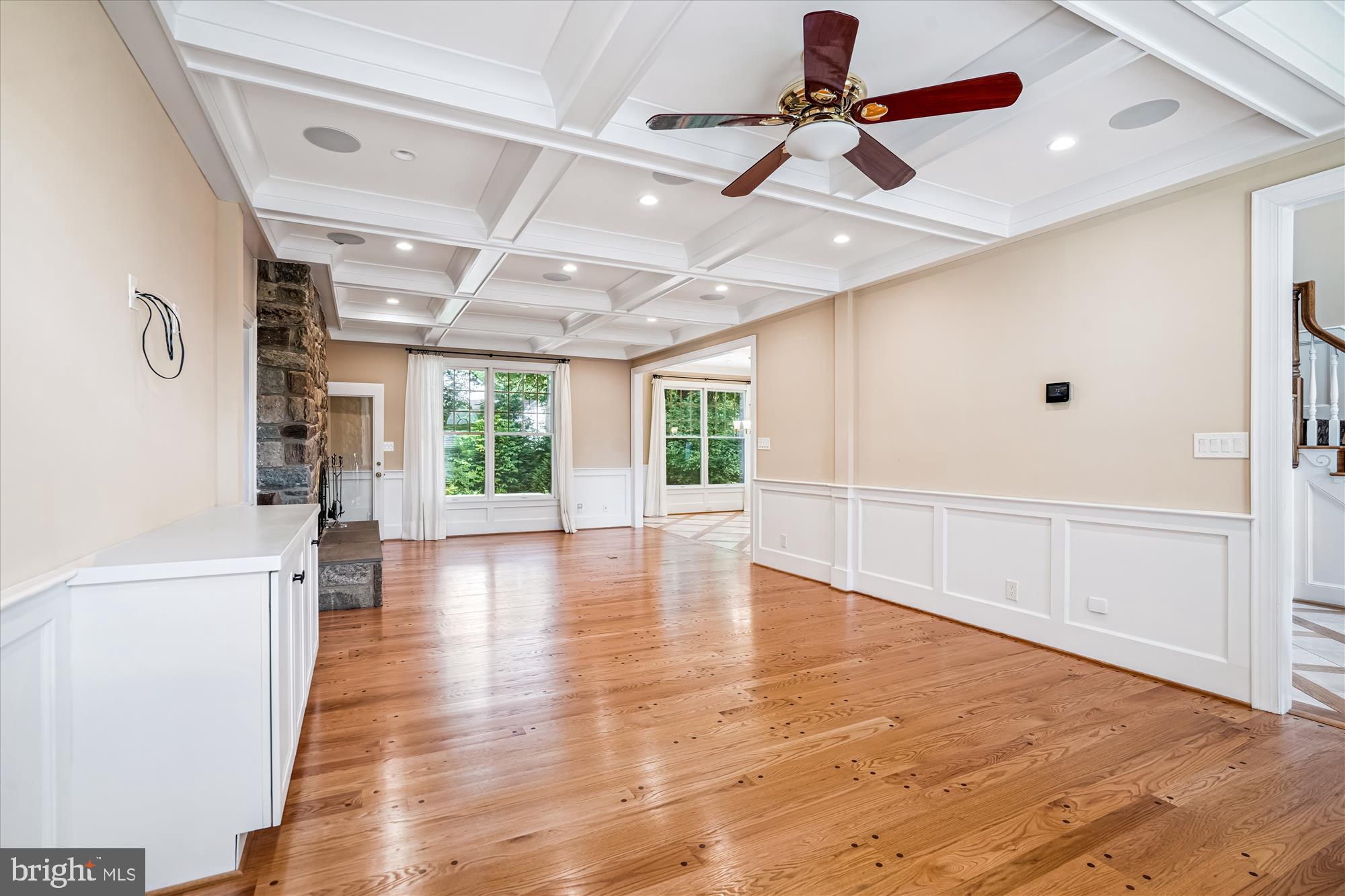 BEVERLY FARMS - Residential