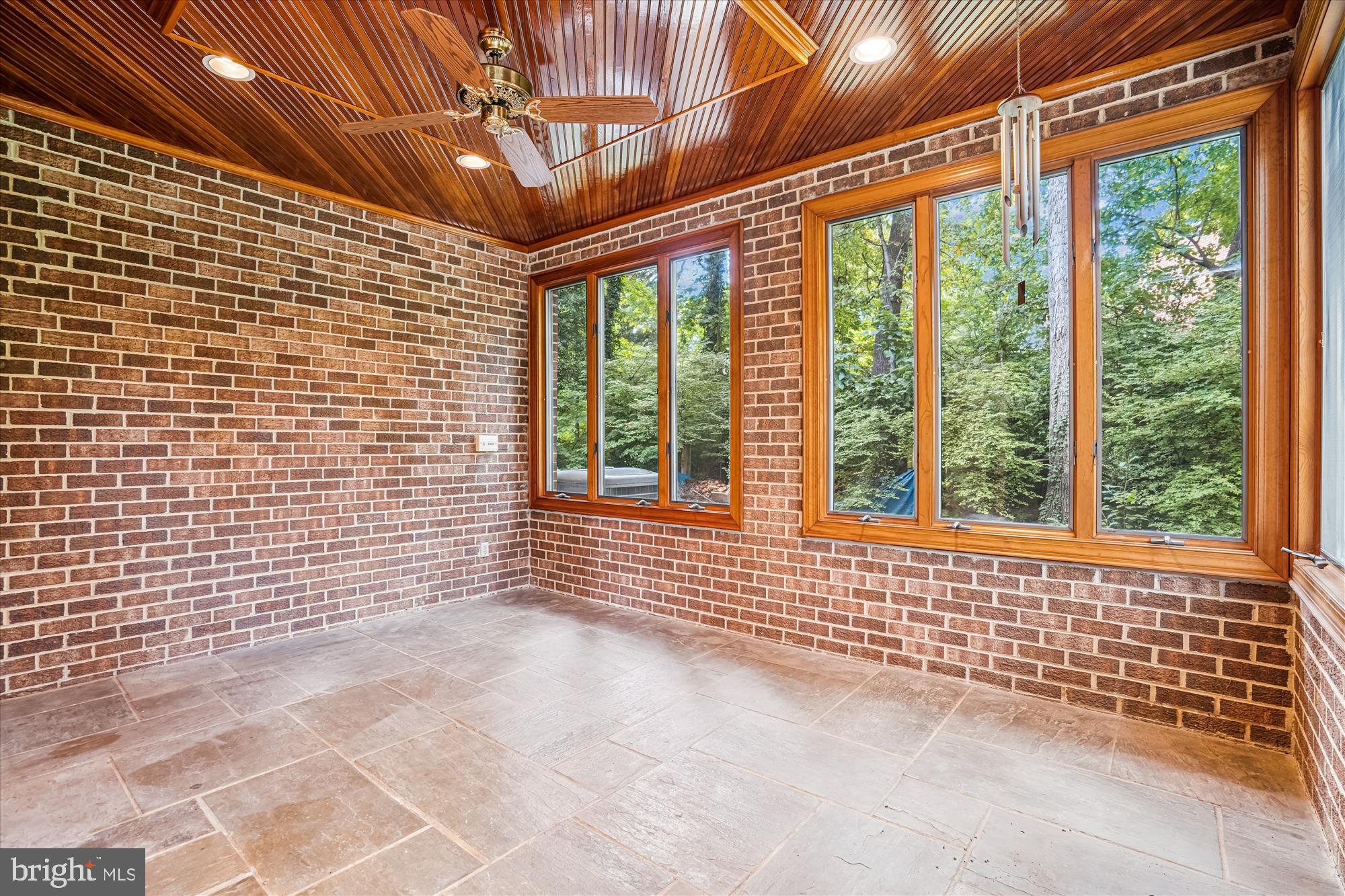 BEVERLY FARMS - Residential