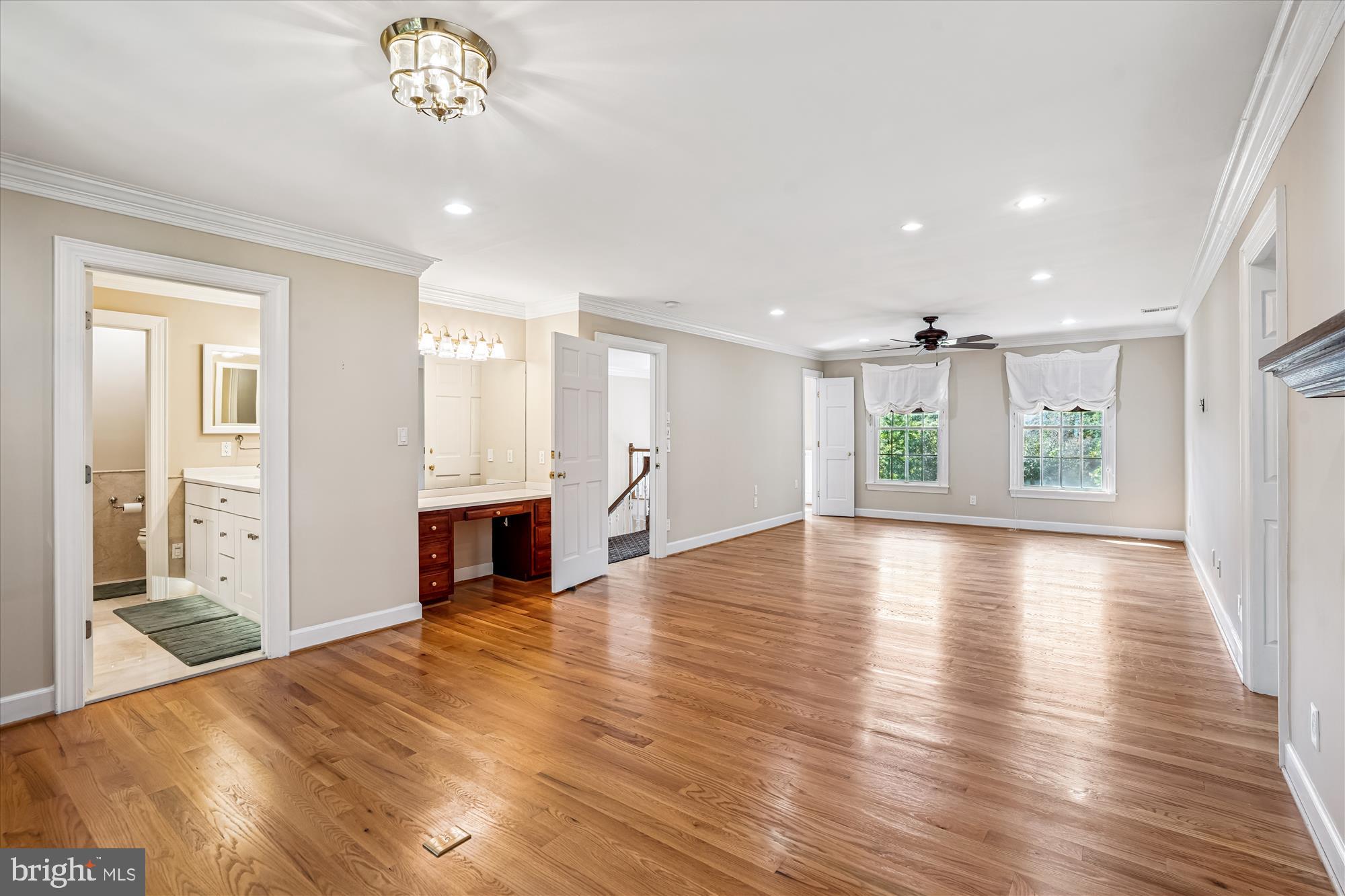 BEVERLY FARMS - Residential