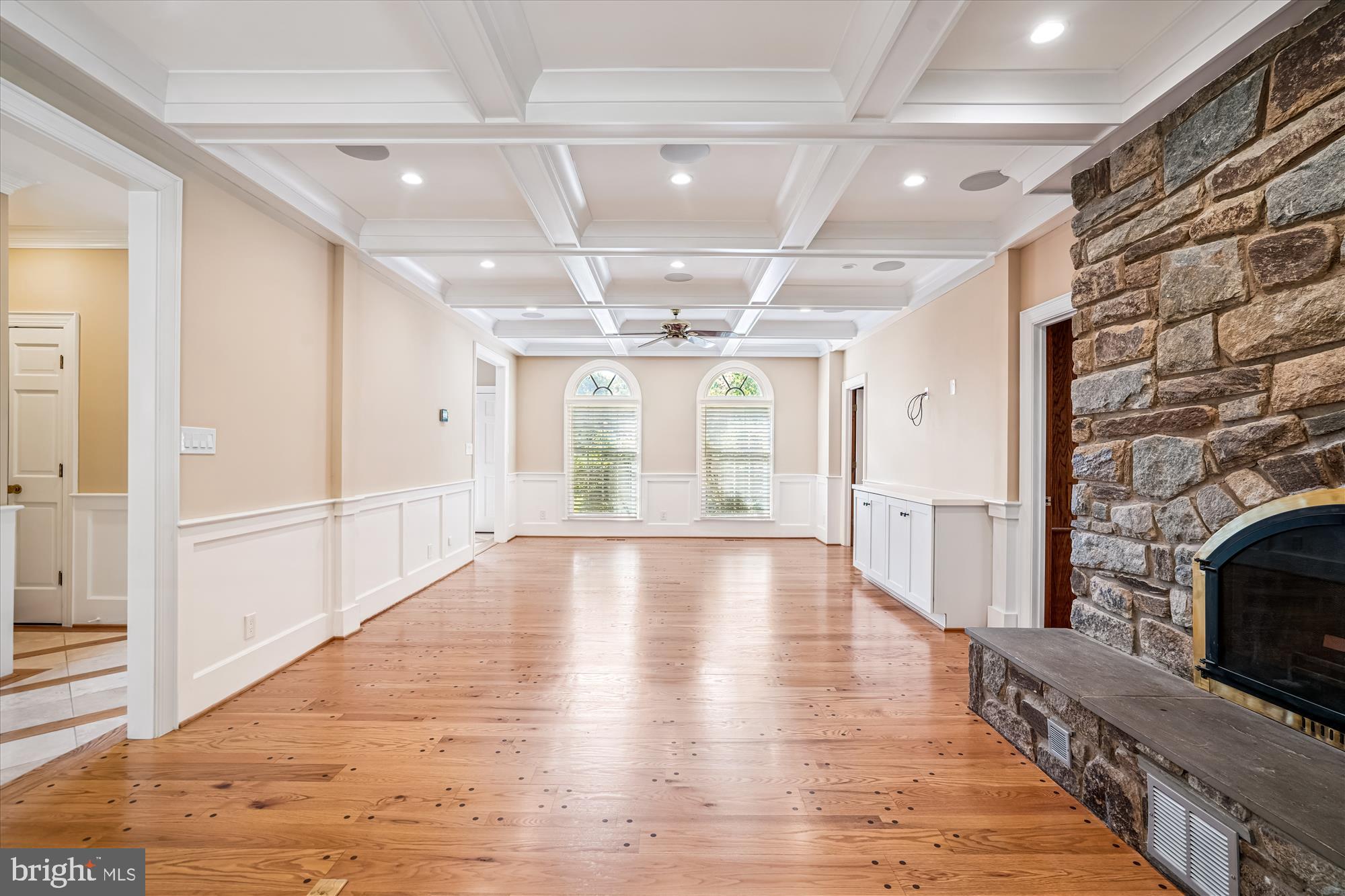 BEVERLY FARMS - Residential