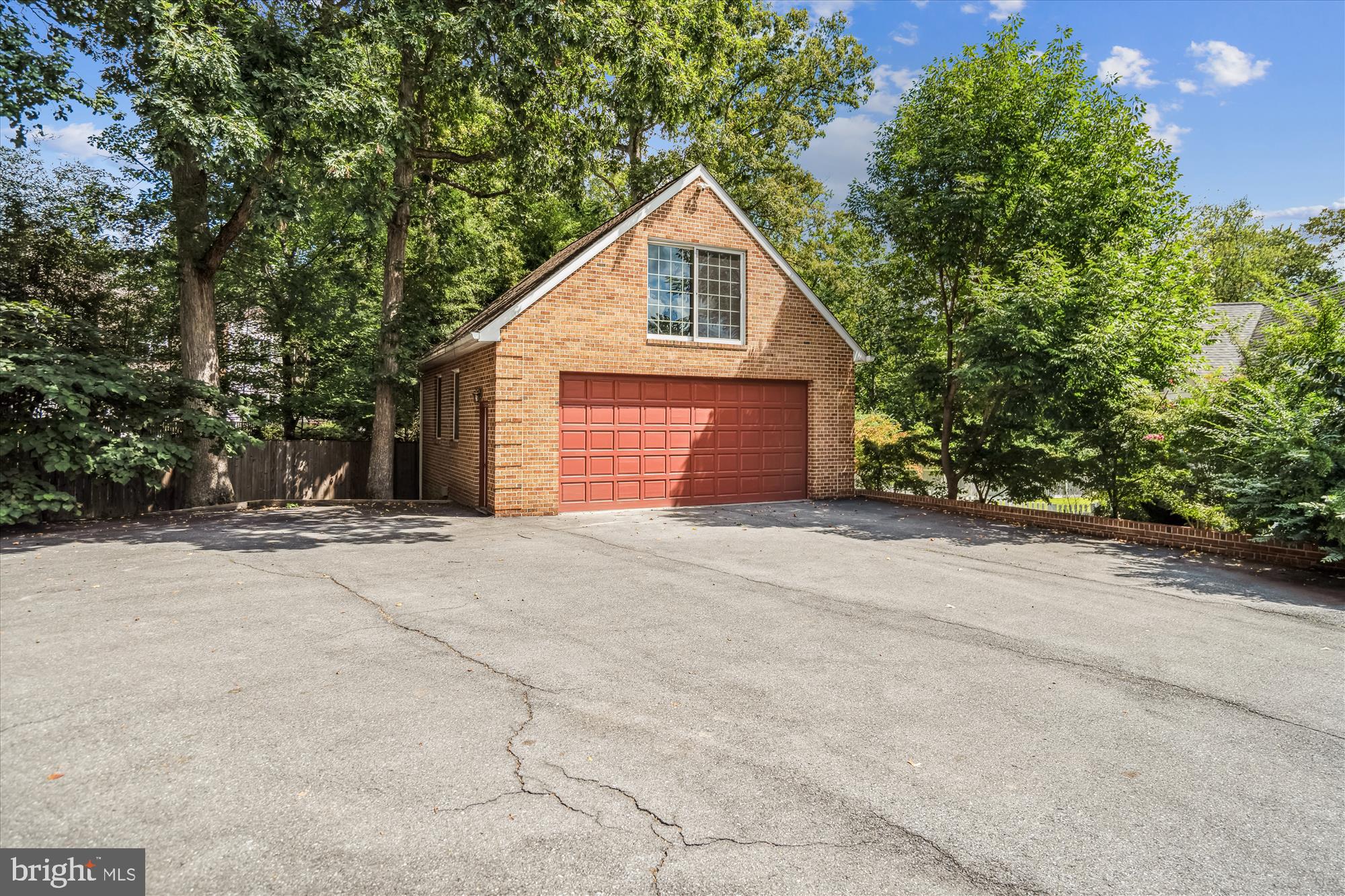 BEVERLY FARMS - Residential