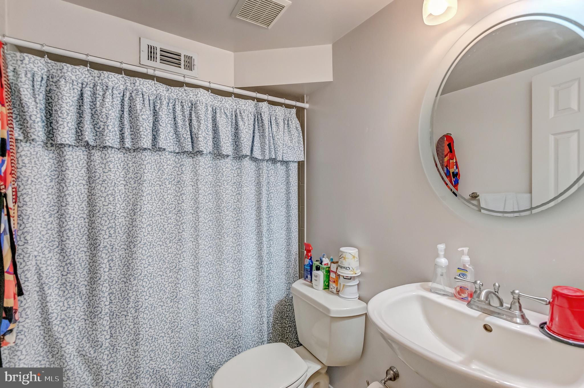 BERKSHIRE GARDENS - Residential Lease