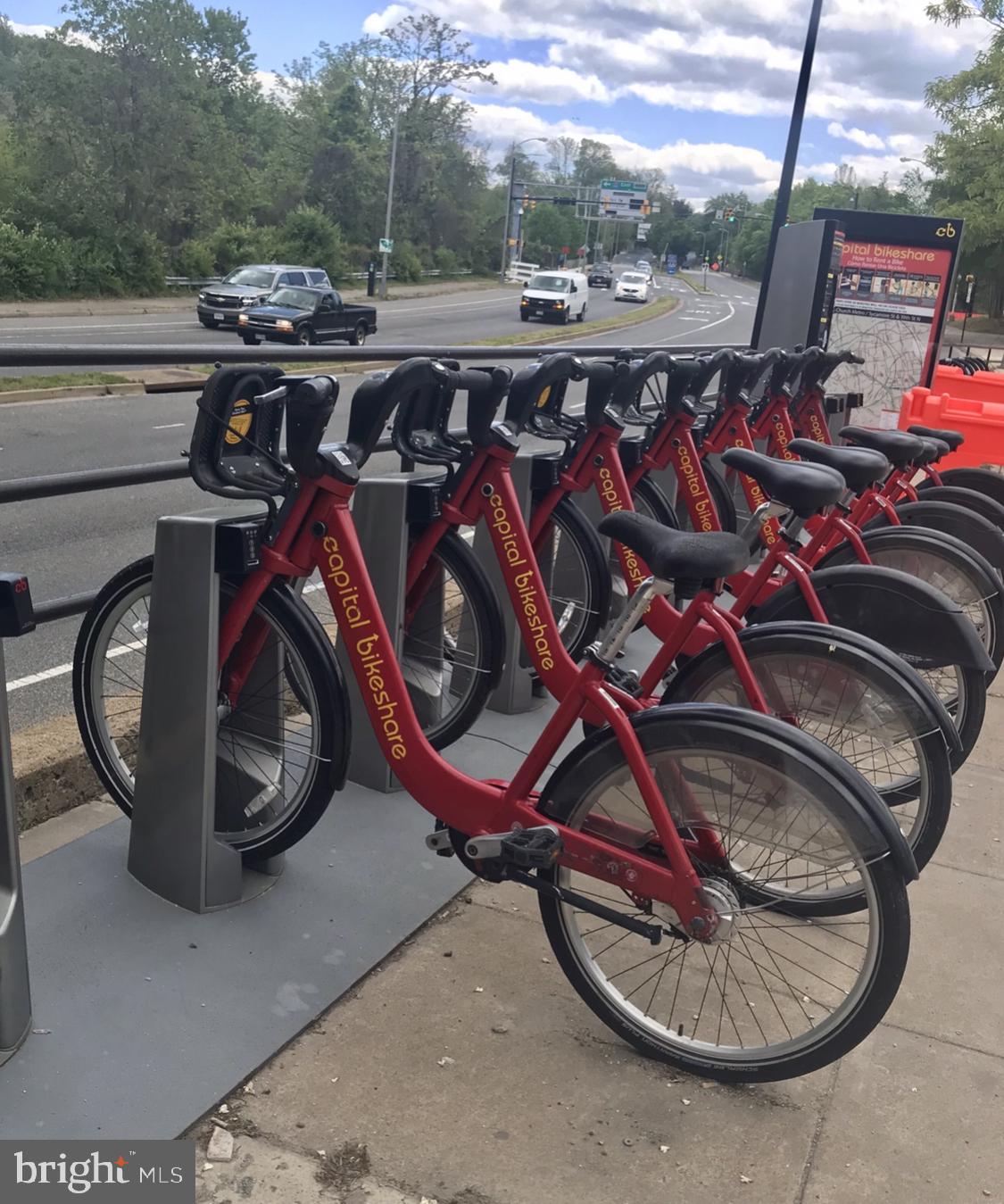 BERKSHIRE GARDENS - Residential Lease