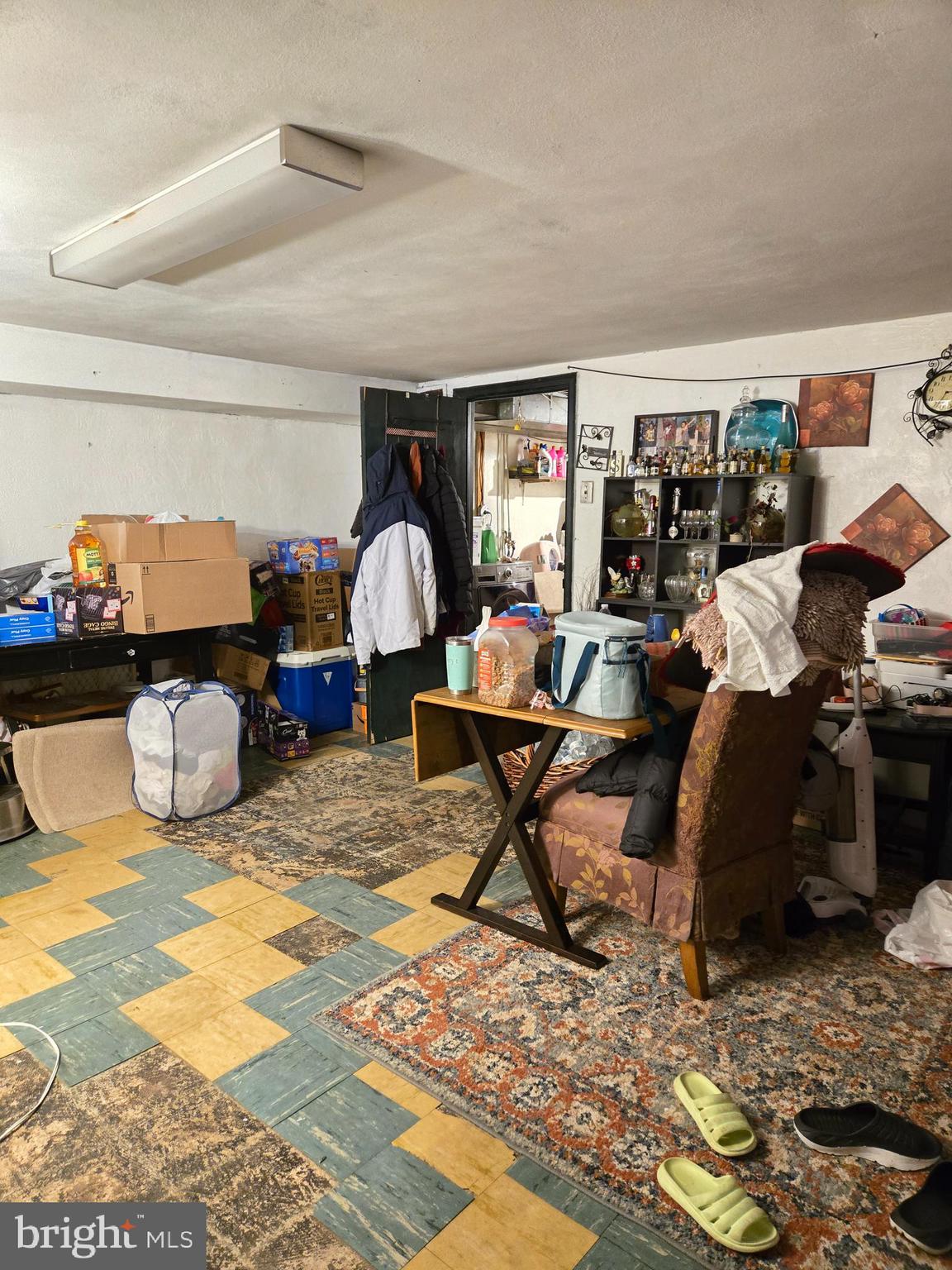 MAYFAIR - Residential