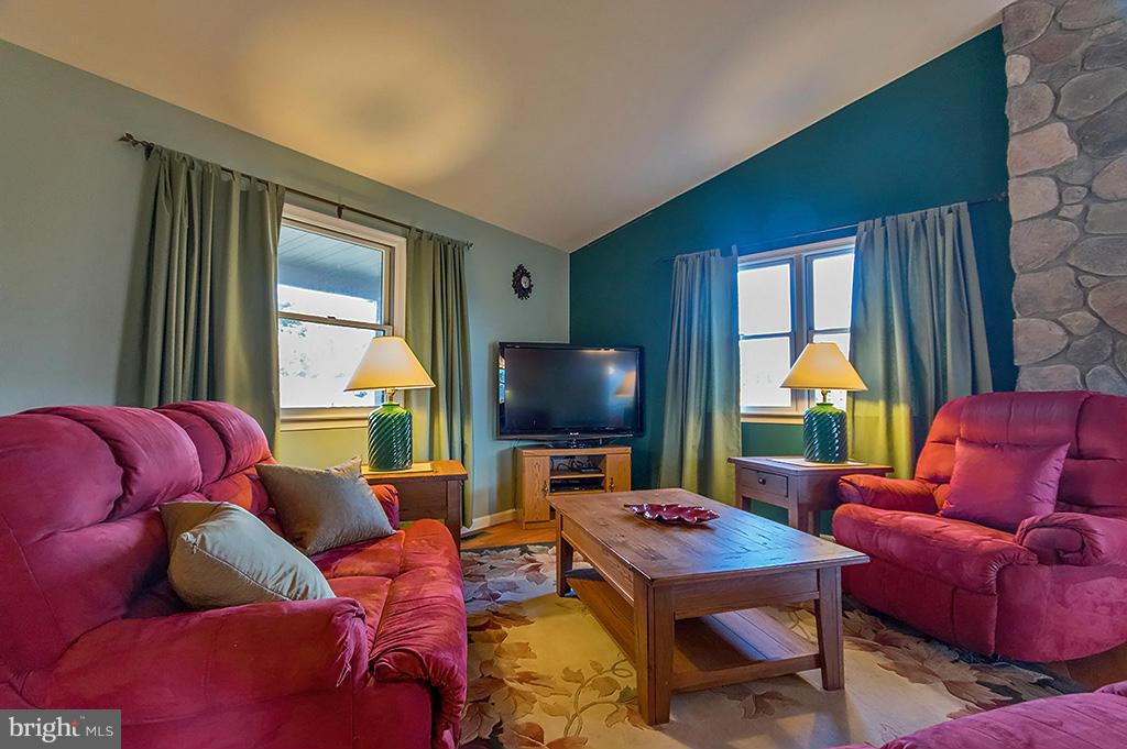 HIGHLAND HILLS - Residential