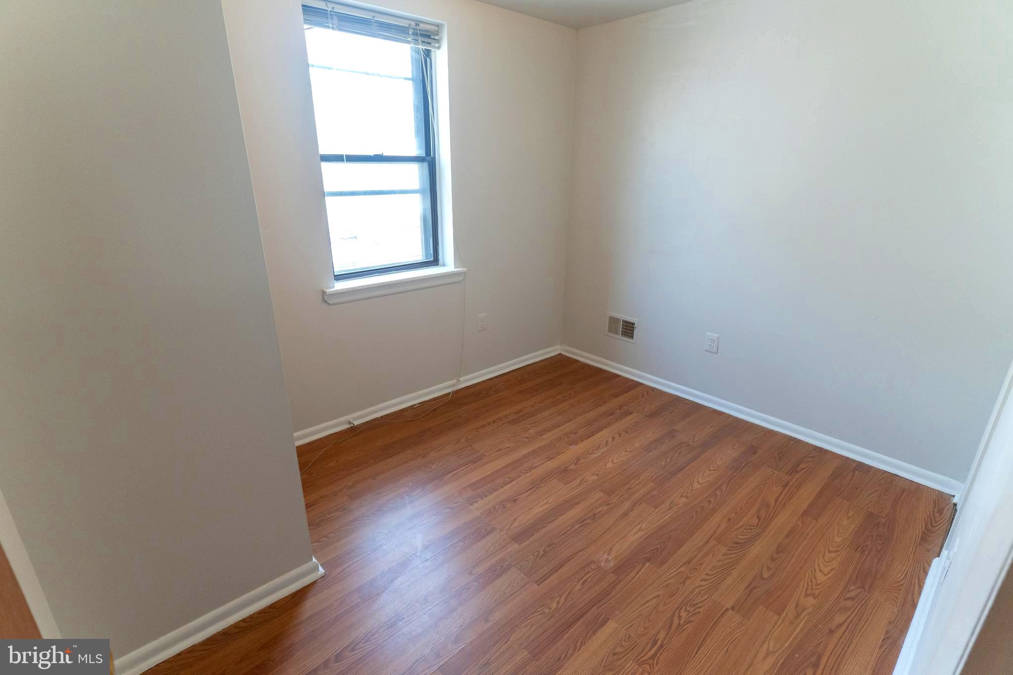 GRADUATE HOSPITAL - Residential