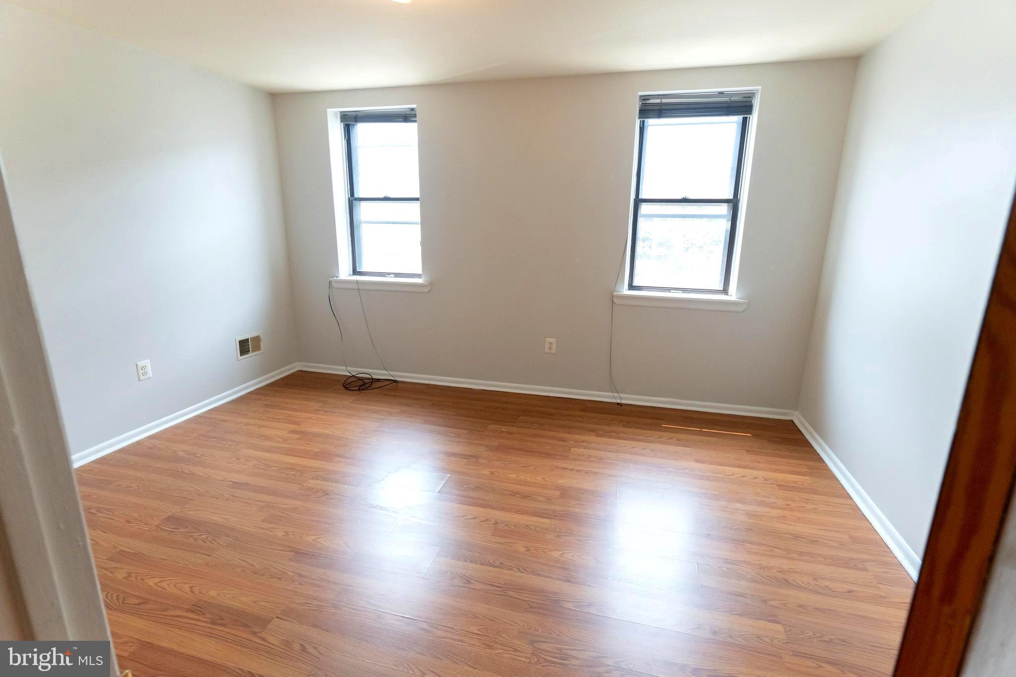 GRADUATE HOSPITAL - Residential