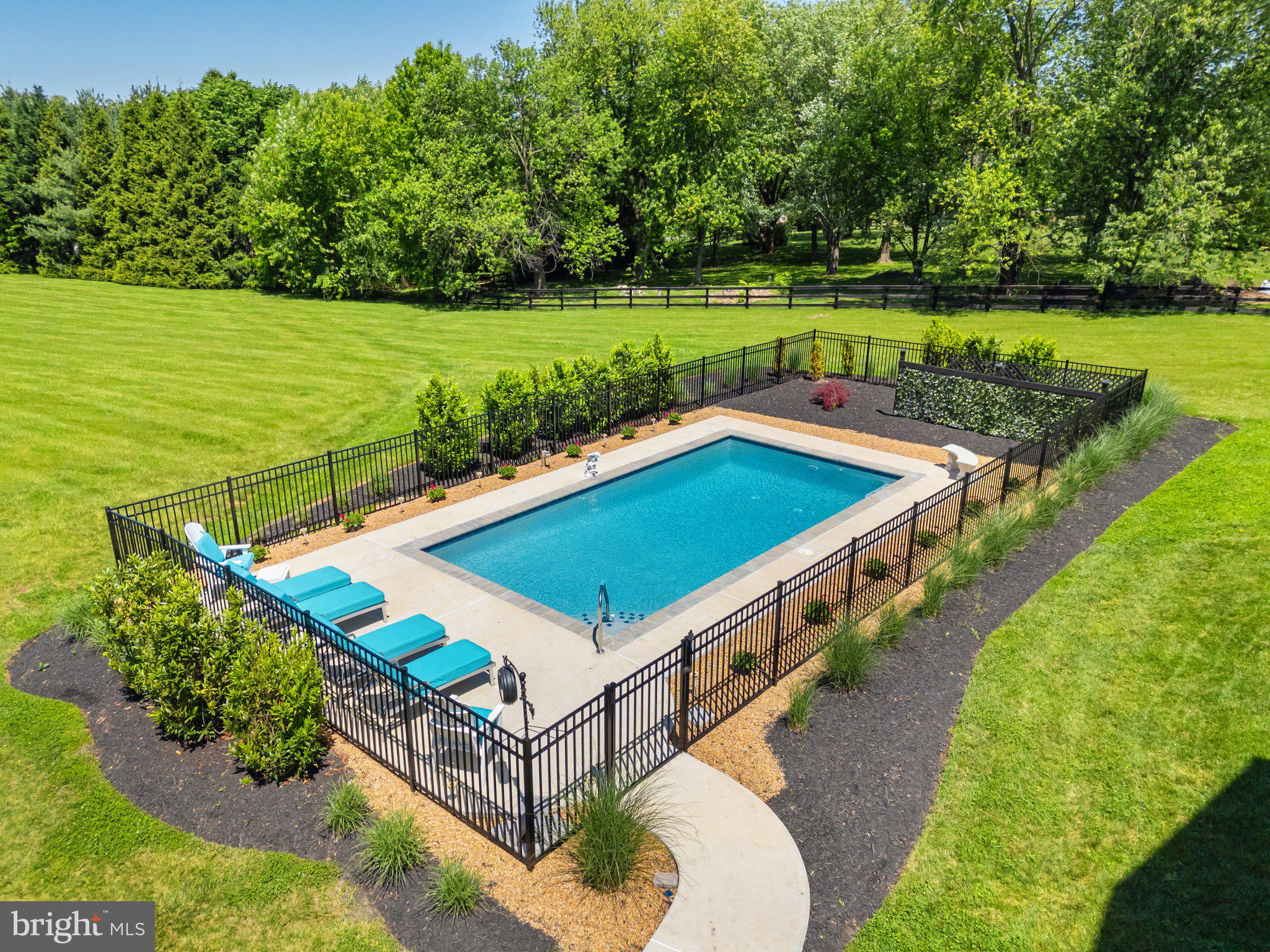 BROADOAK - Residential