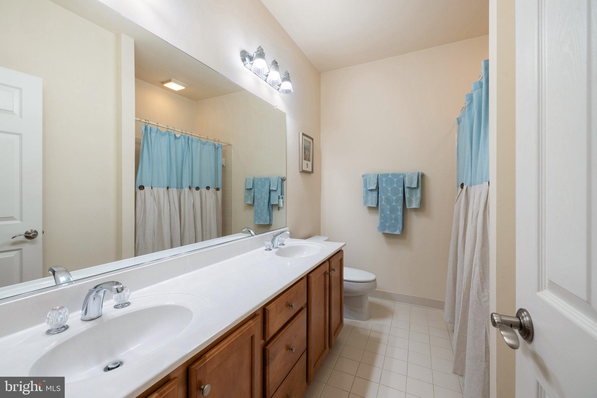 BROADOAK - Residential