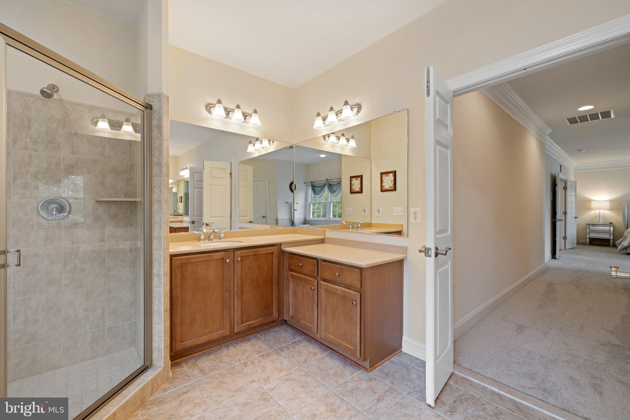 BROADOAK - Residential