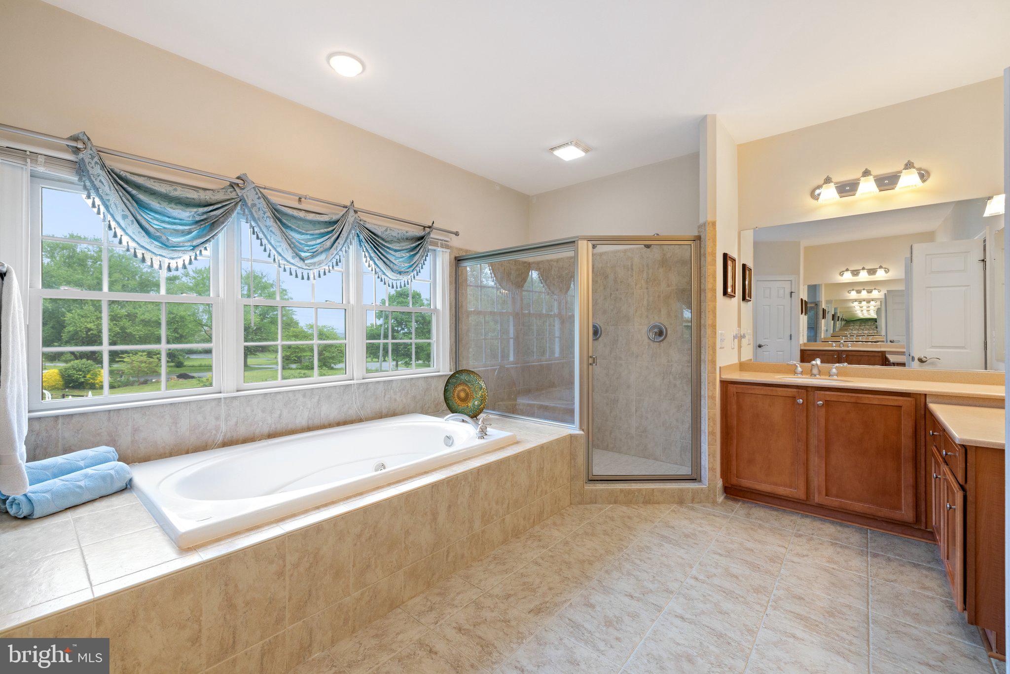 BROADOAK - Residential