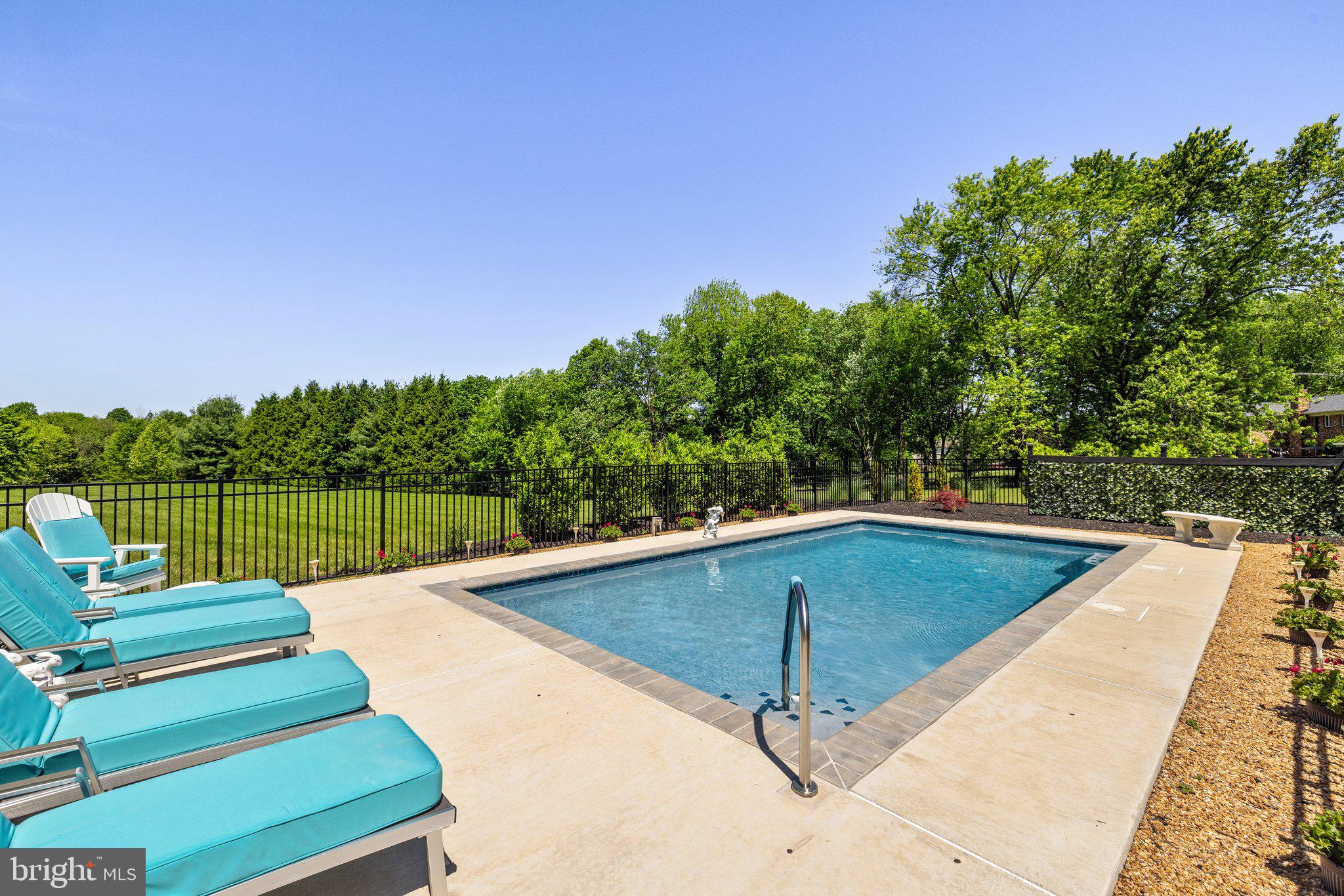 BROADOAK - Residential