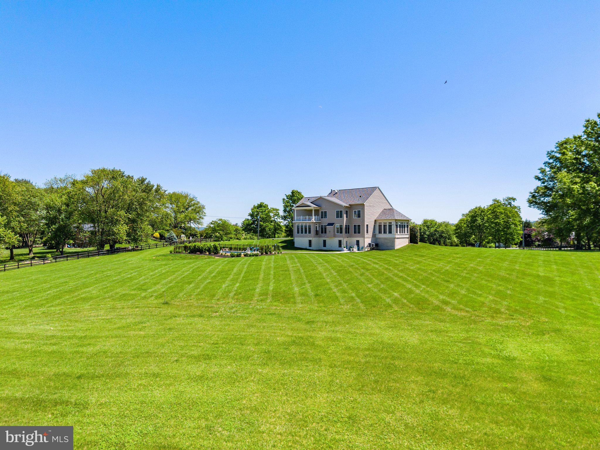 BROADOAK - Residential