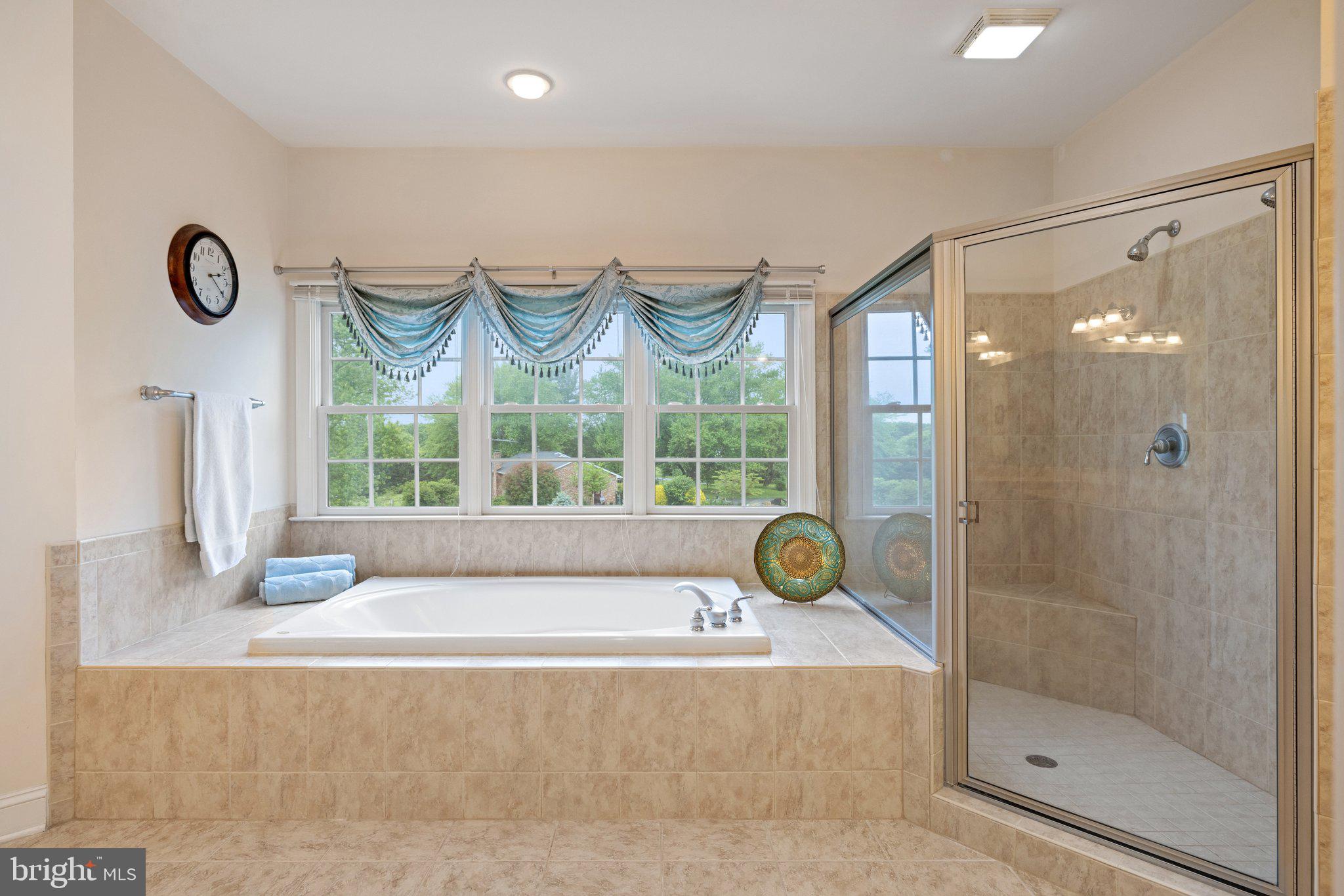 BROADOAK - Residential