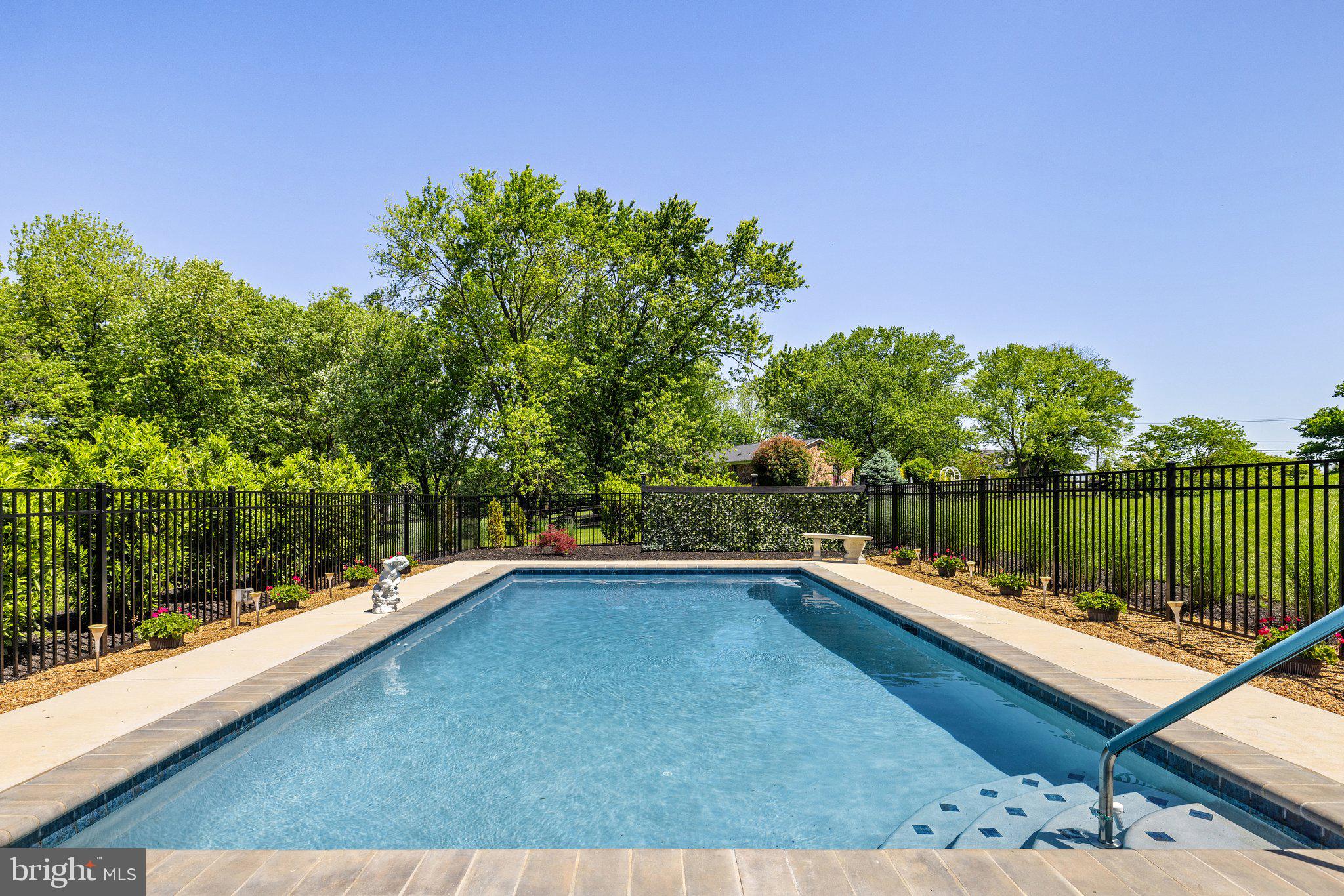 BROADOAK - Residential