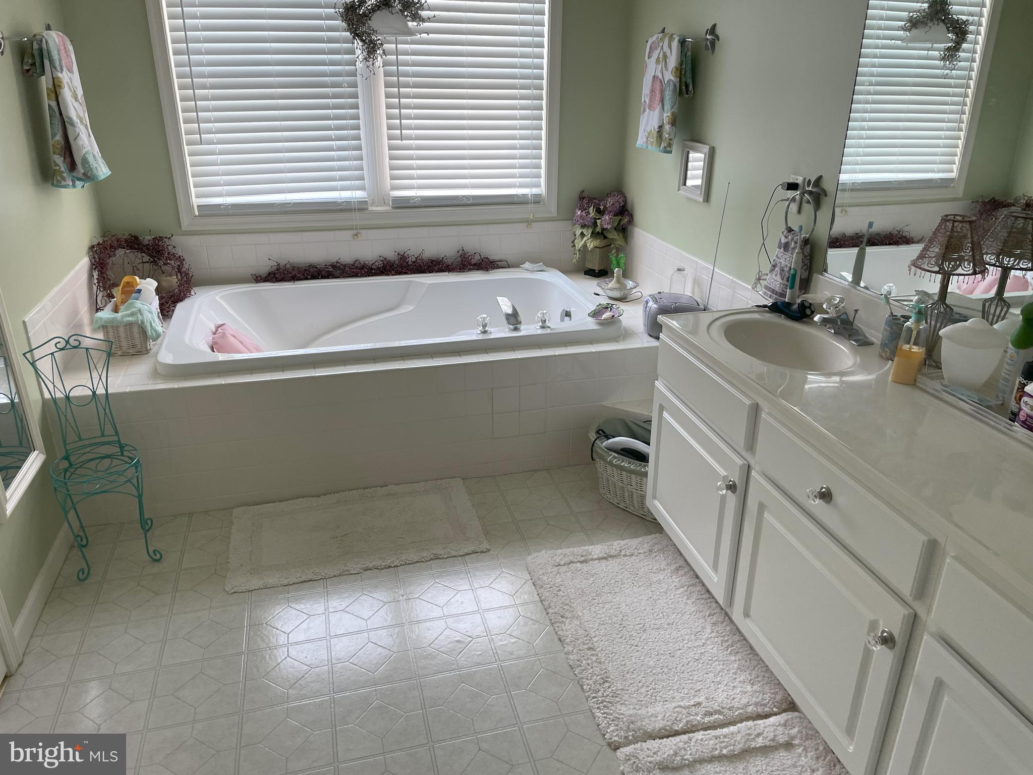 OCEAN PINES - MARINA VILLAGE - Residential